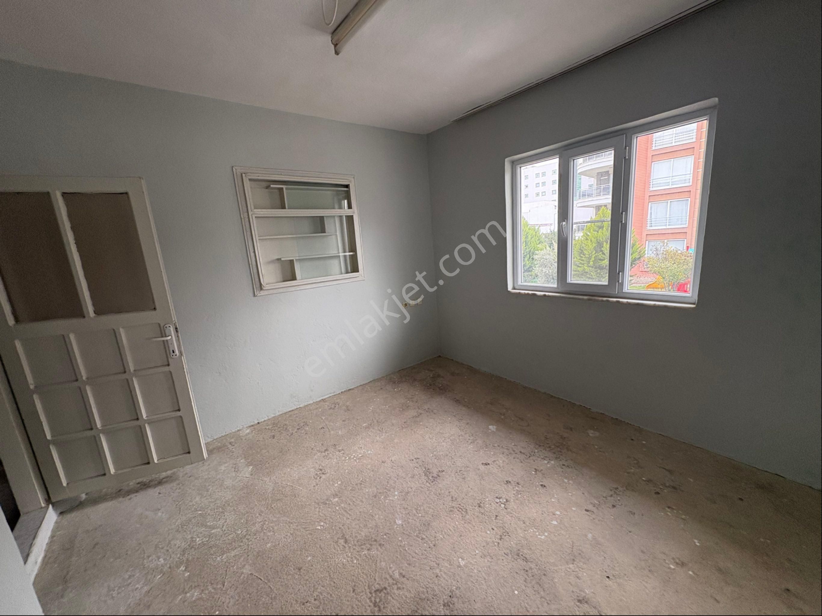 Miray Emlaktan Yeşilmahallede Teraslı Kiralık 2+1 Daire - Görsel 15