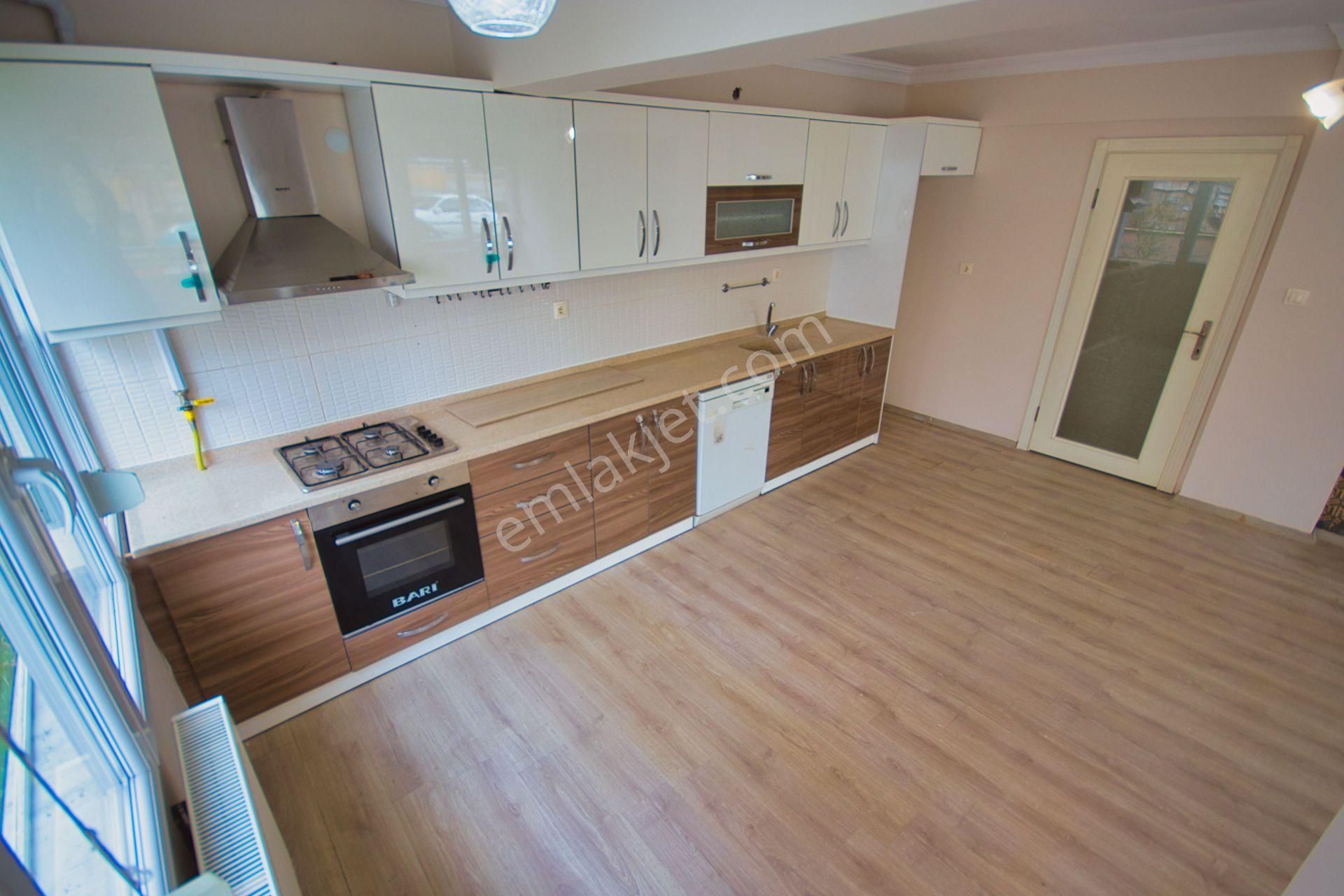 🛑🛑aktif'ten Akçay'da Satılık 3+1 Ebeveyn Banyolu Bahçeli Ön Cephe Masrafsız Daire - Görsel 4