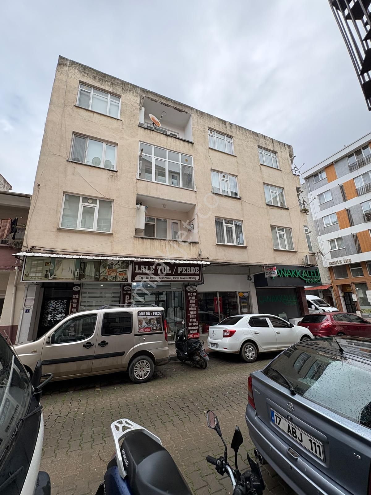 Biga Cadde Üstü Köşe Daire Satılık 2+1 - Görsel 2