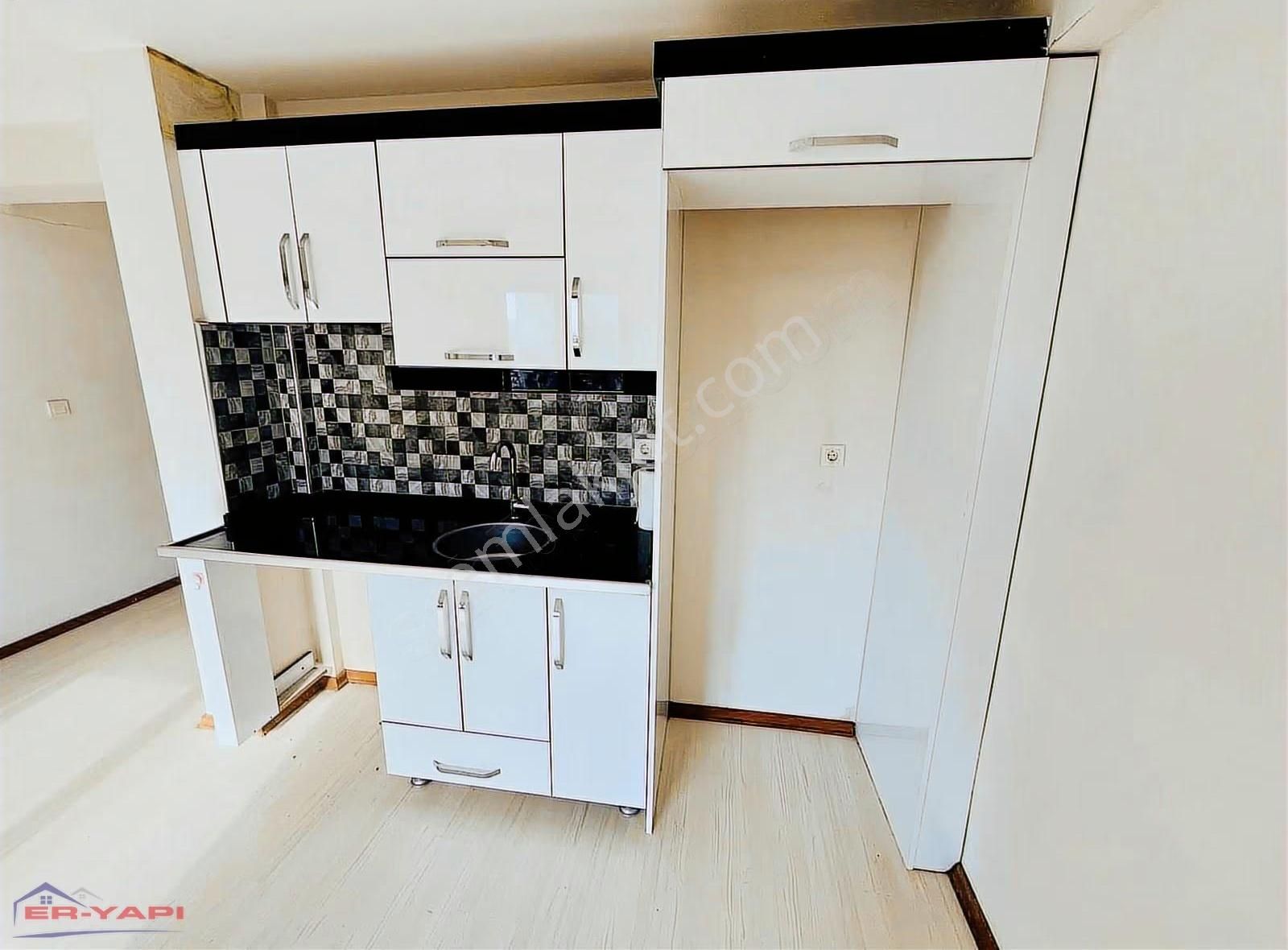 Er Yapı Emlak 1+1 Klimalı Kampüs Yakını Kiralık Daire - Görsel 10
