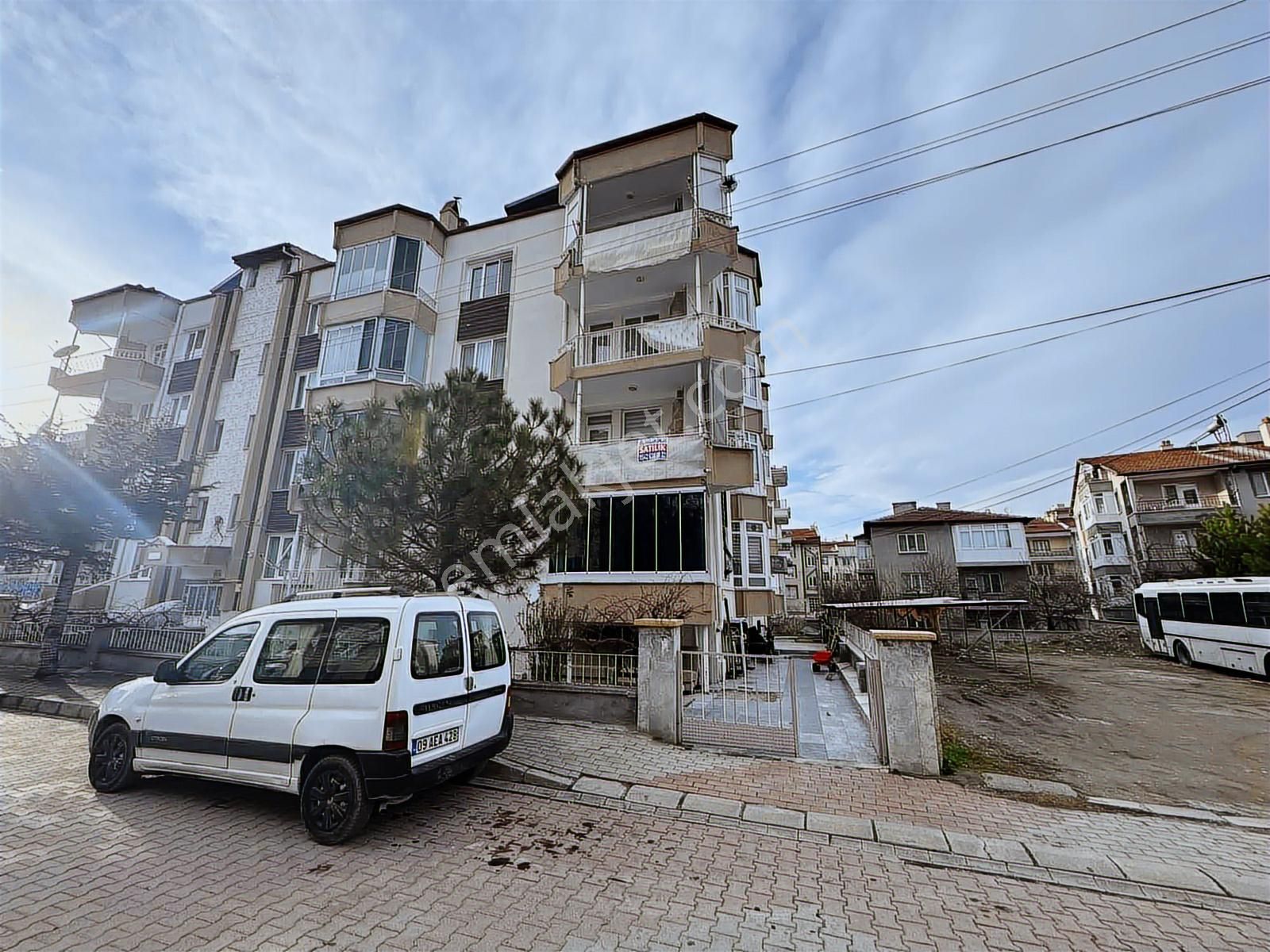 Sağlam Emlaktan Esentepede Satılık Ara Kat Daire - Görsel 11