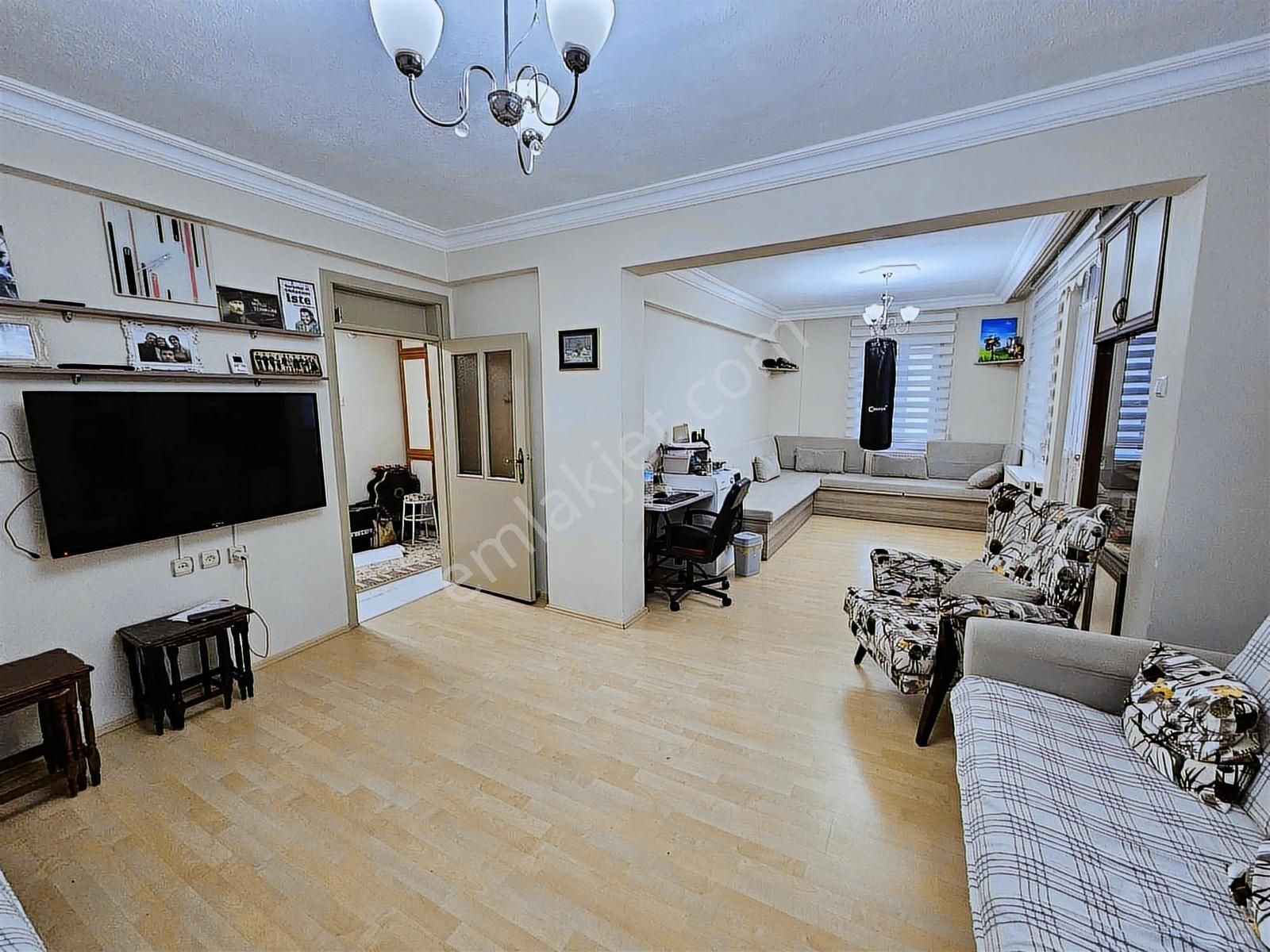 Sağlam Emlaktan Esentepede Satılık 3+1 Ara Kat Daire - Görsel 28