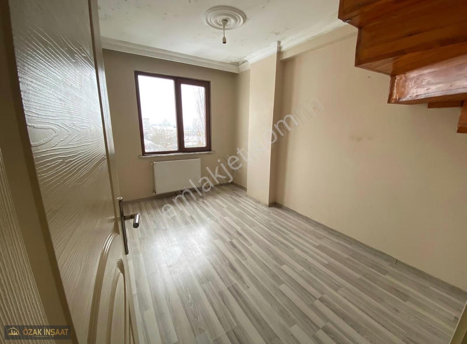 Sancaktepe Yunus Emre Mah. Satılık 3+1 Üst Düblex - Görsel 4