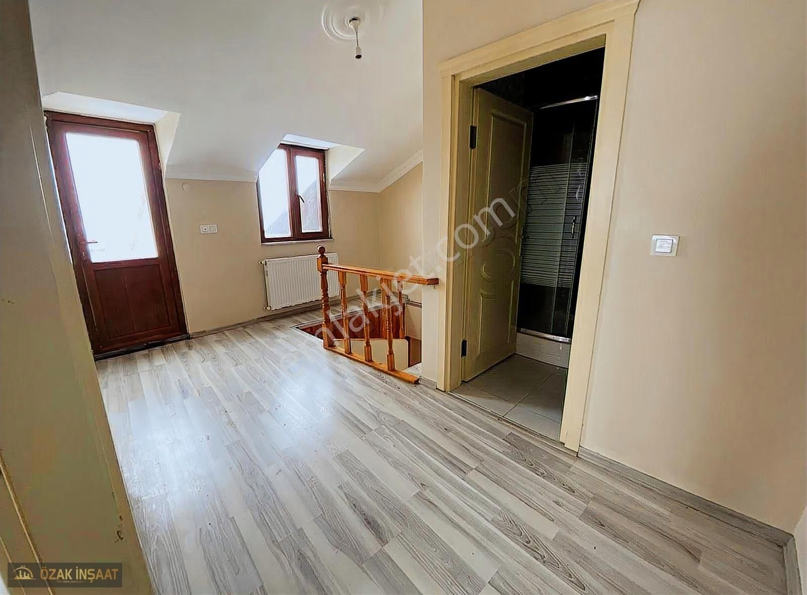 Sancaktepe Yunus Emre Mah. Satılık 3+1 Üst Düblex - Görsel 5