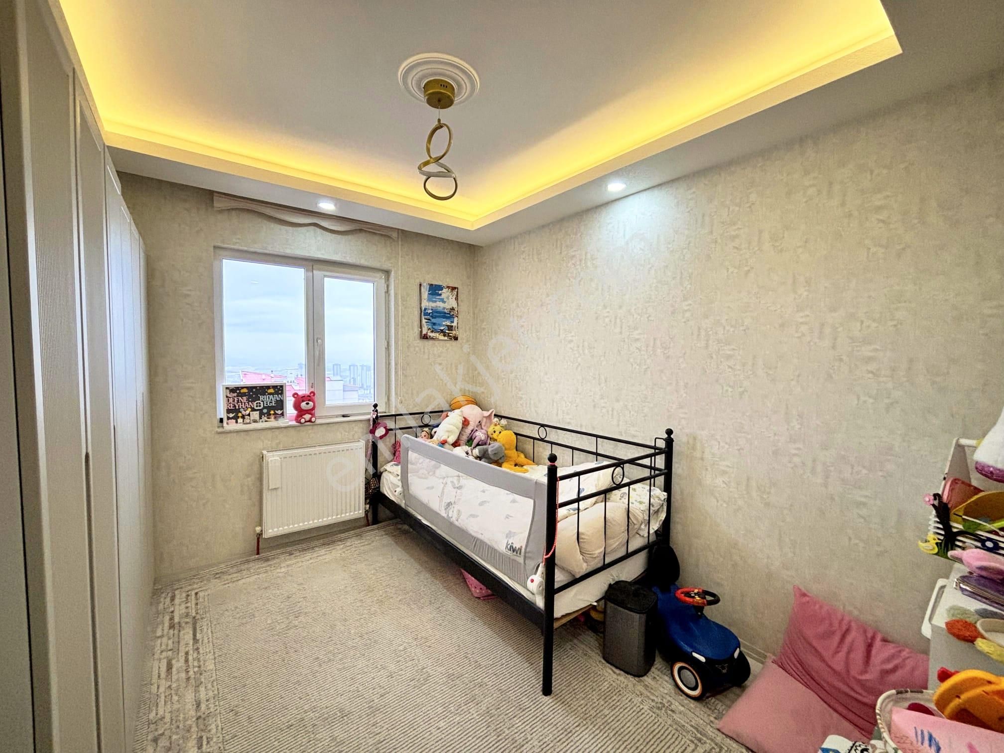 Kaletepe Mah. Miraç Sit. 4+1 Tertemiz Daire-saray Gibi Mutfaklı - Görsel 23