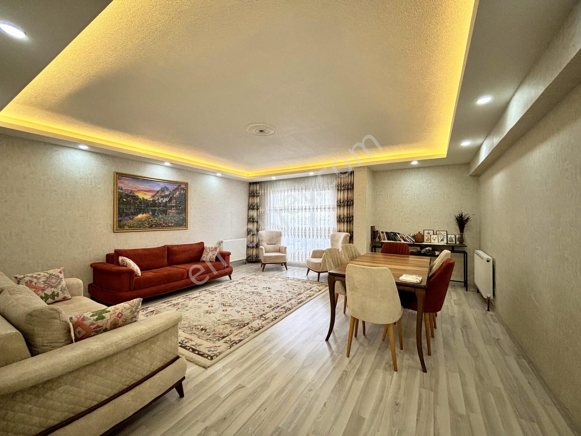 Kaletepe Mah. Miraç Sit. 4+1 Tertemiz Daire-saray Gibi Mutfaklı - Görsel 2