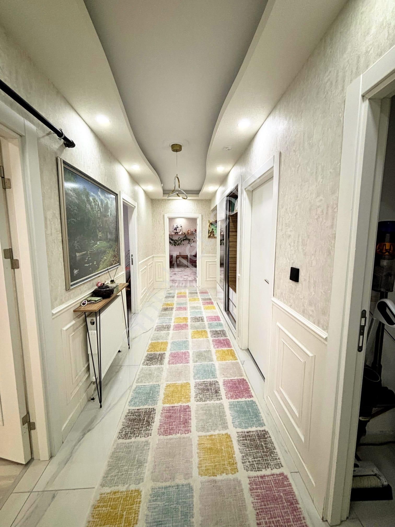 Kaletepe Mah. Miraç Sit. 4+1 Tertemiz Daire-saray Gibi Mutfaklı - Görsel 7