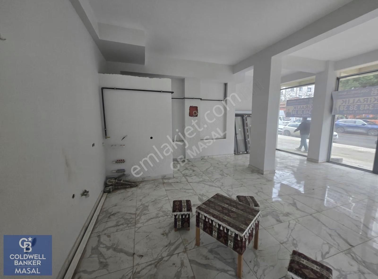 Kartal Esentepe Cem Evi Karşısında Tabela Değerli Sıfır Kiralık - Görsel 6