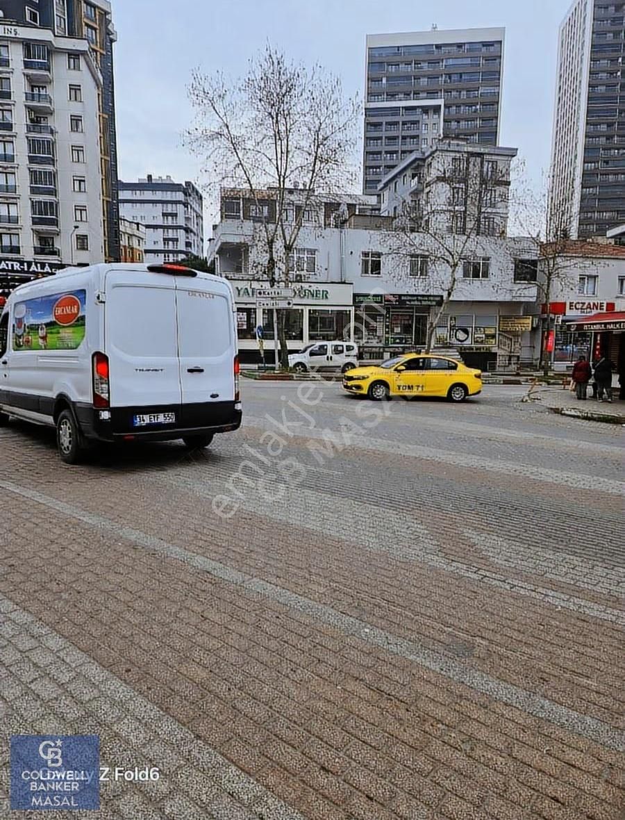 Kartal Esentepe Tabela Değerli Köşe Nokta İskanlı Kiralık Dükkan - Görsel 11
