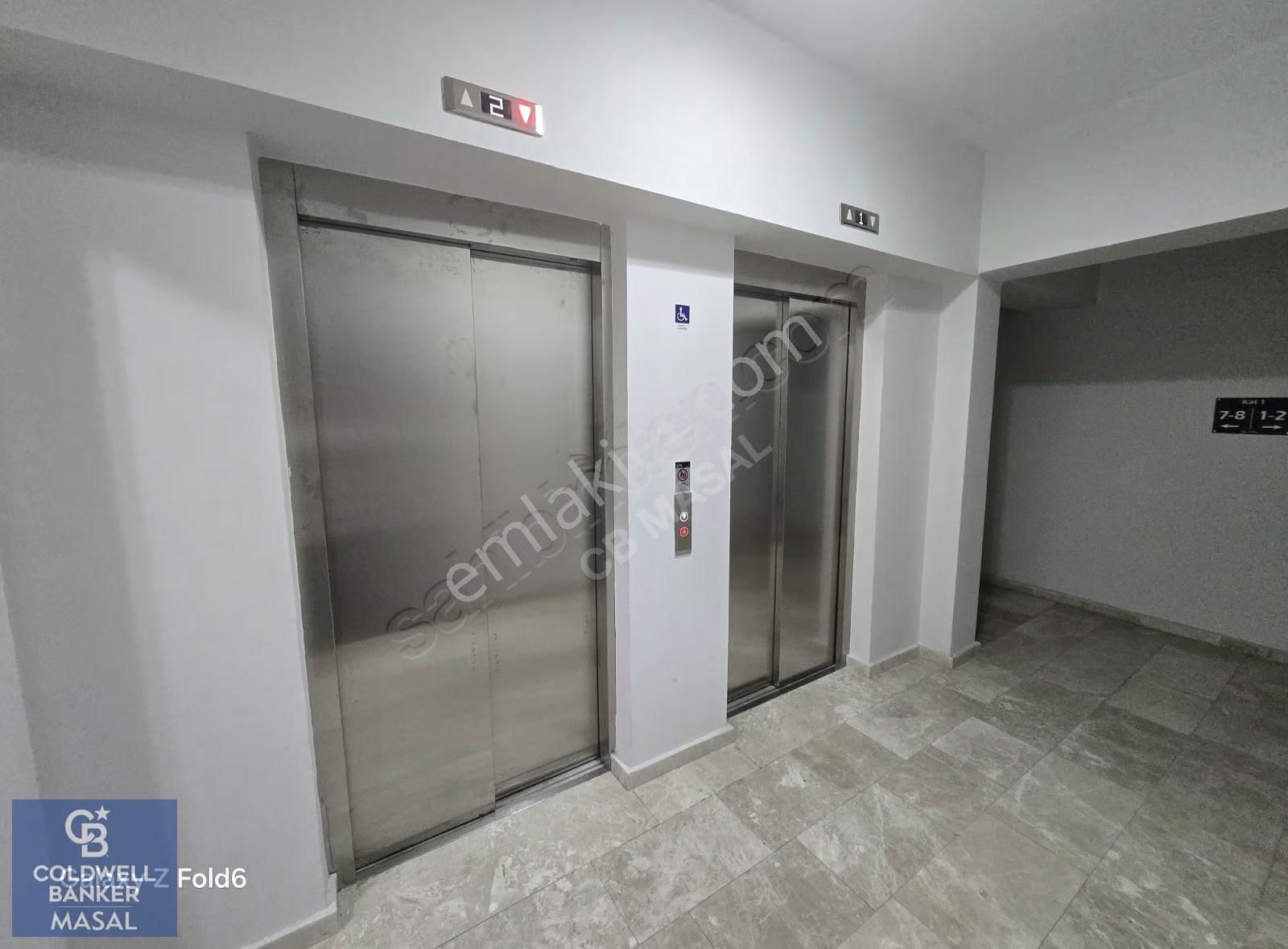 Pendik Batı Mah Sahile İlk Parsel Boş Kapalıotoparklı Satılık3+1 - Görsel 12