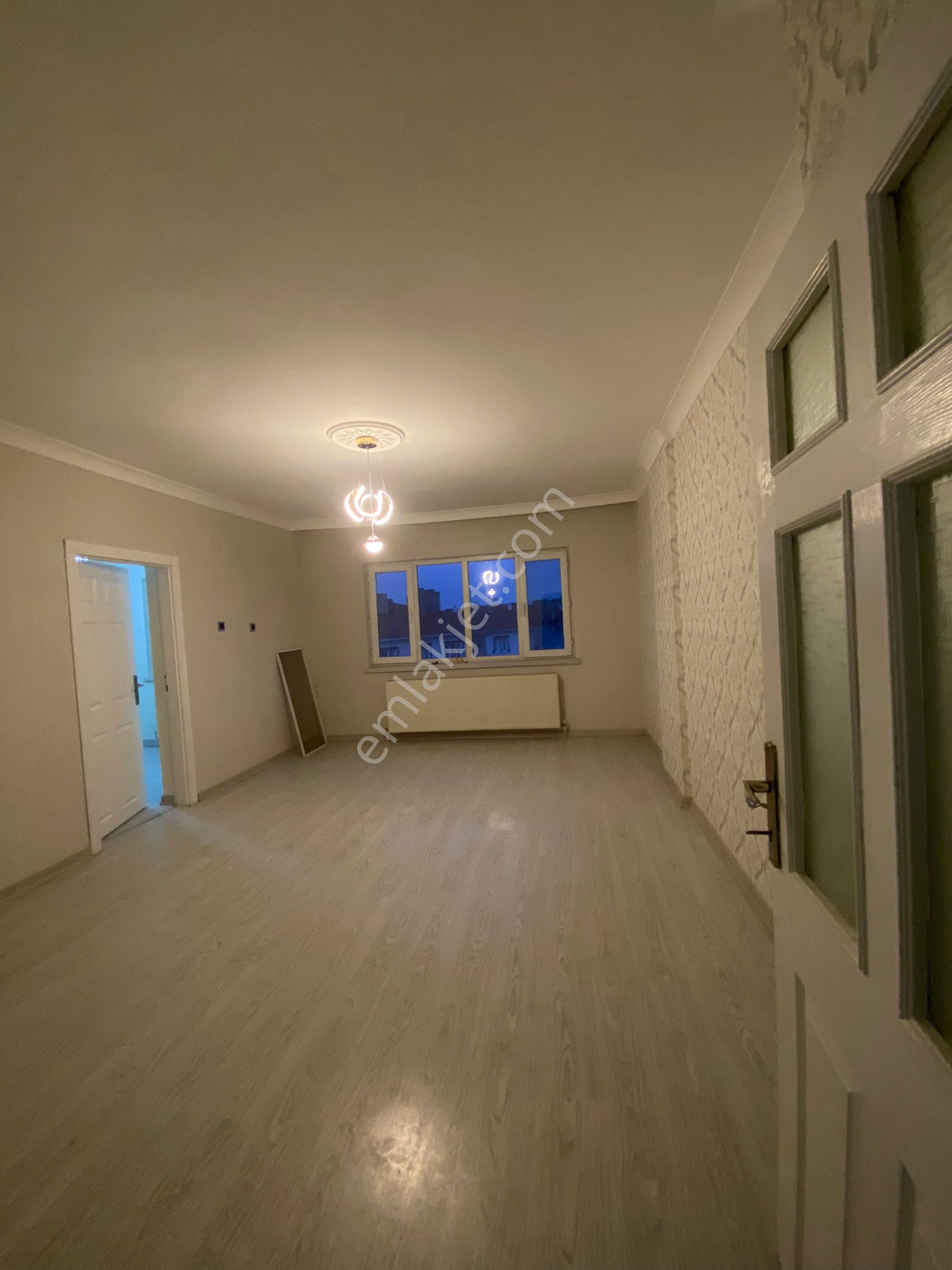 Ankara Sincan Atatürk Mahallesinde 3+1 Full Yapılı Satılık Daire