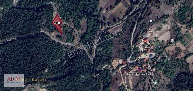 Sakarya Geyve Hacılar Mah. 1800m2 Arsa