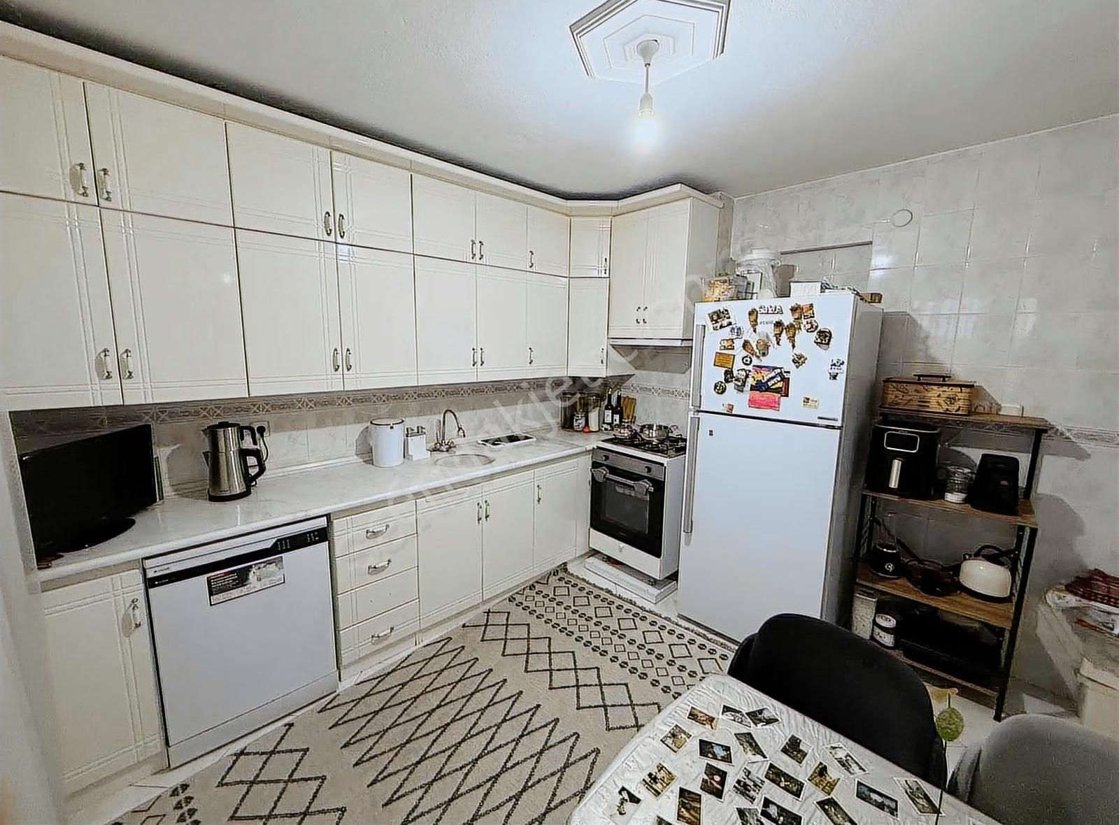 Cadde Üzeri Köşe Konumlu Arakat Satılık 150 M2 3+1 Daire - Görsel 20