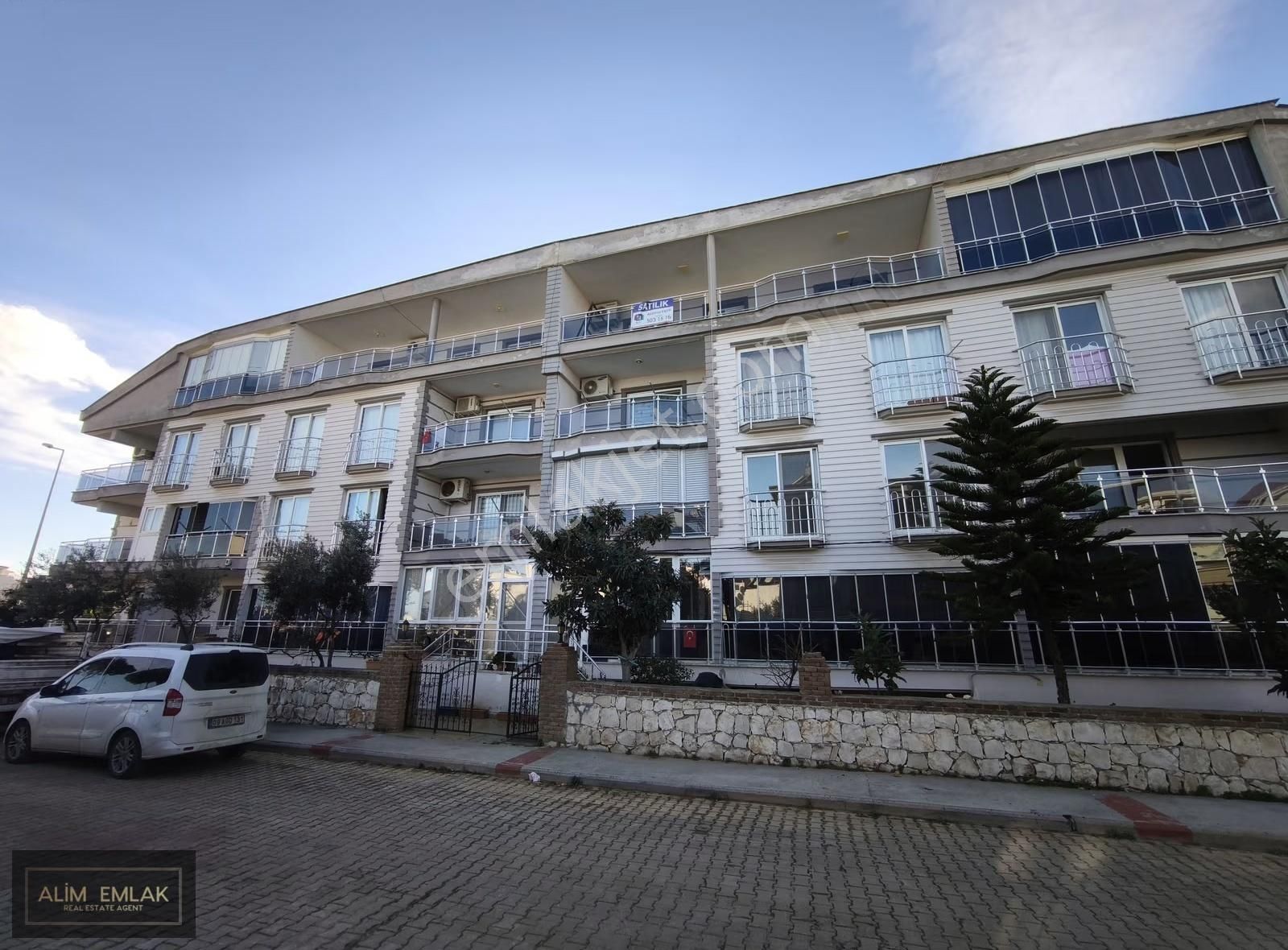 Didim Çamlık Mahallesi Çok Güzel Konumda Çok Geniş 3+1 Daire - Görsel 18
