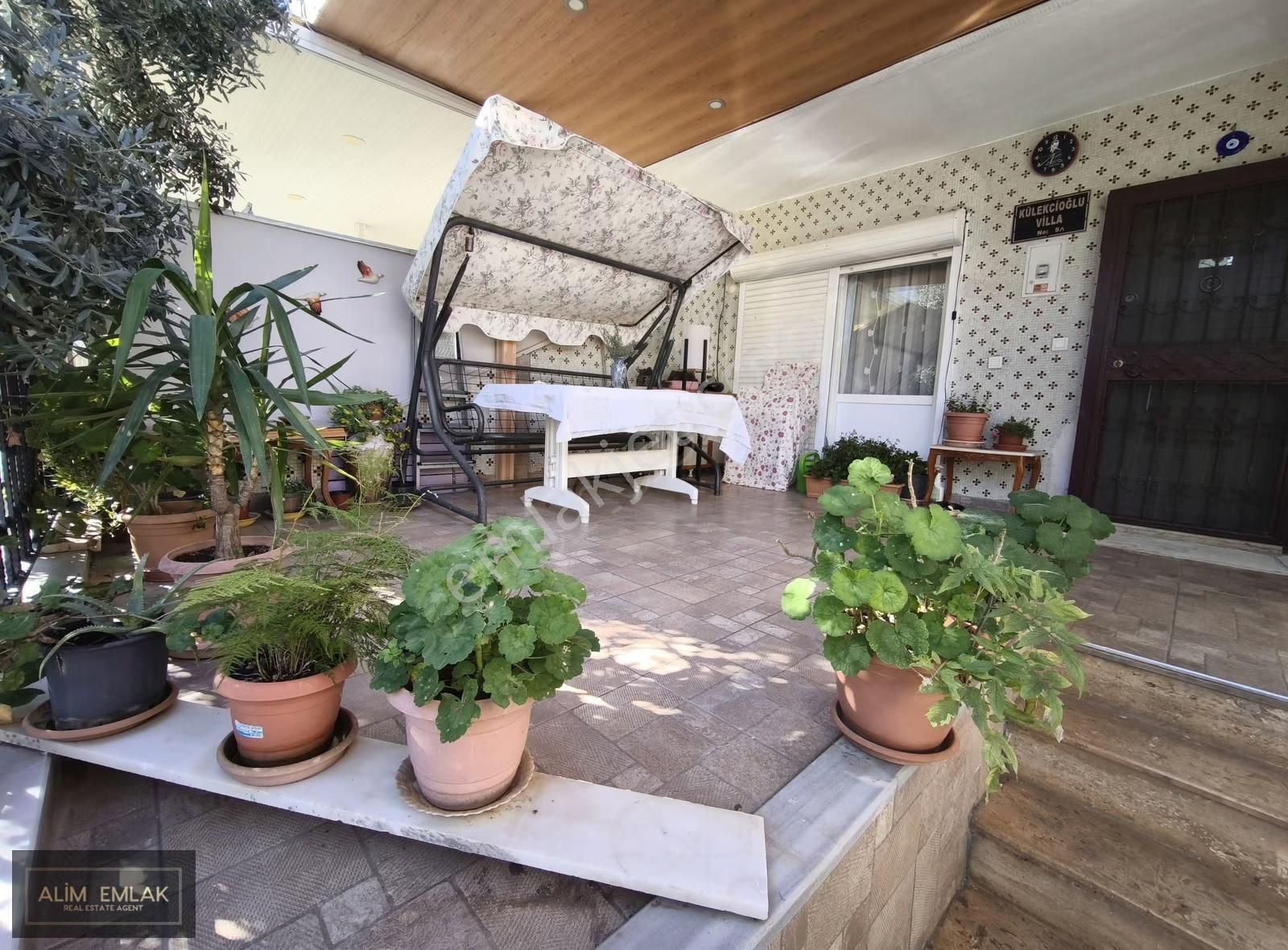 Didim Çamlık Mah. Denize Yakın Konumda 3+1 Çok Geniş Villa - Görsel 2