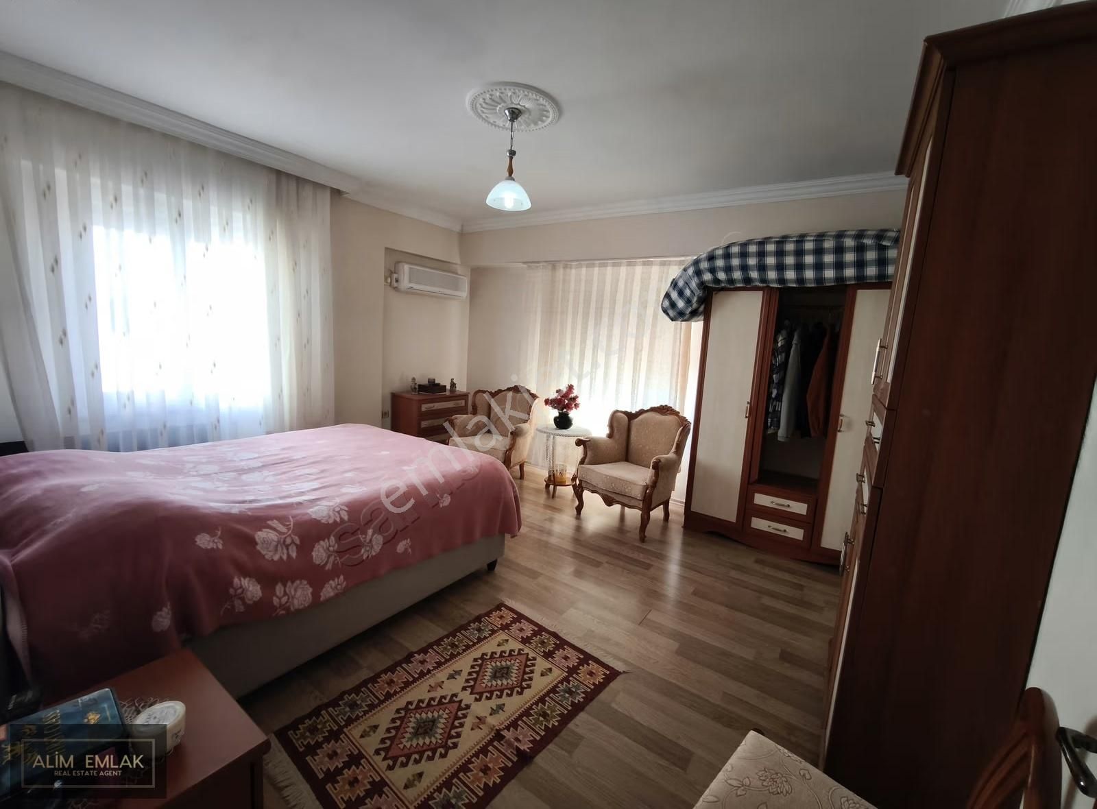 Didim Çamlık Mah. Denize Yakın Konumda 3+1 Çok Geniş Villa - Görsel 13