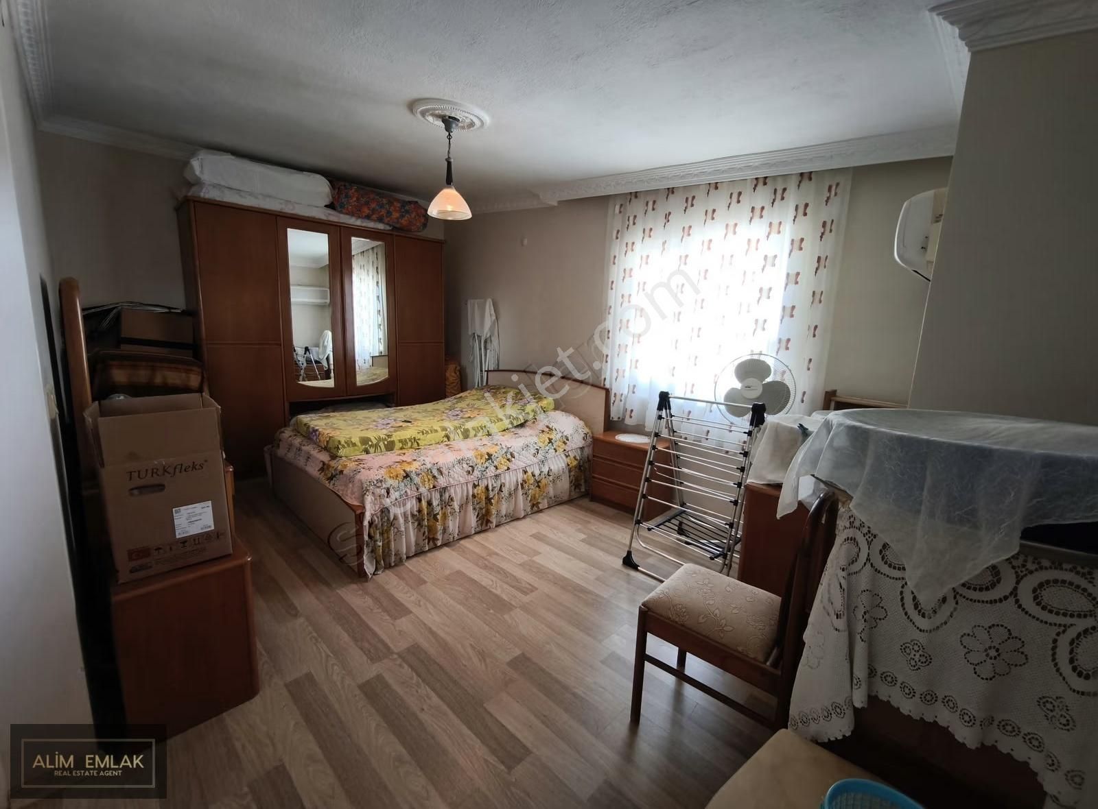 Didim Çamlık Mah. Denize Yakın Konumda 3+1 Çok Geniş Villa - Görsel 14