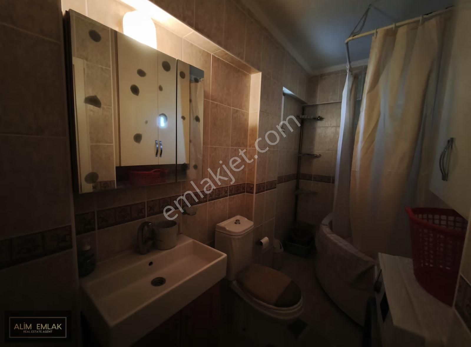 Didim Çamlık Mah. Denize Yakın Konumda 3+1 Çok Geniş Villa - Görsel 5