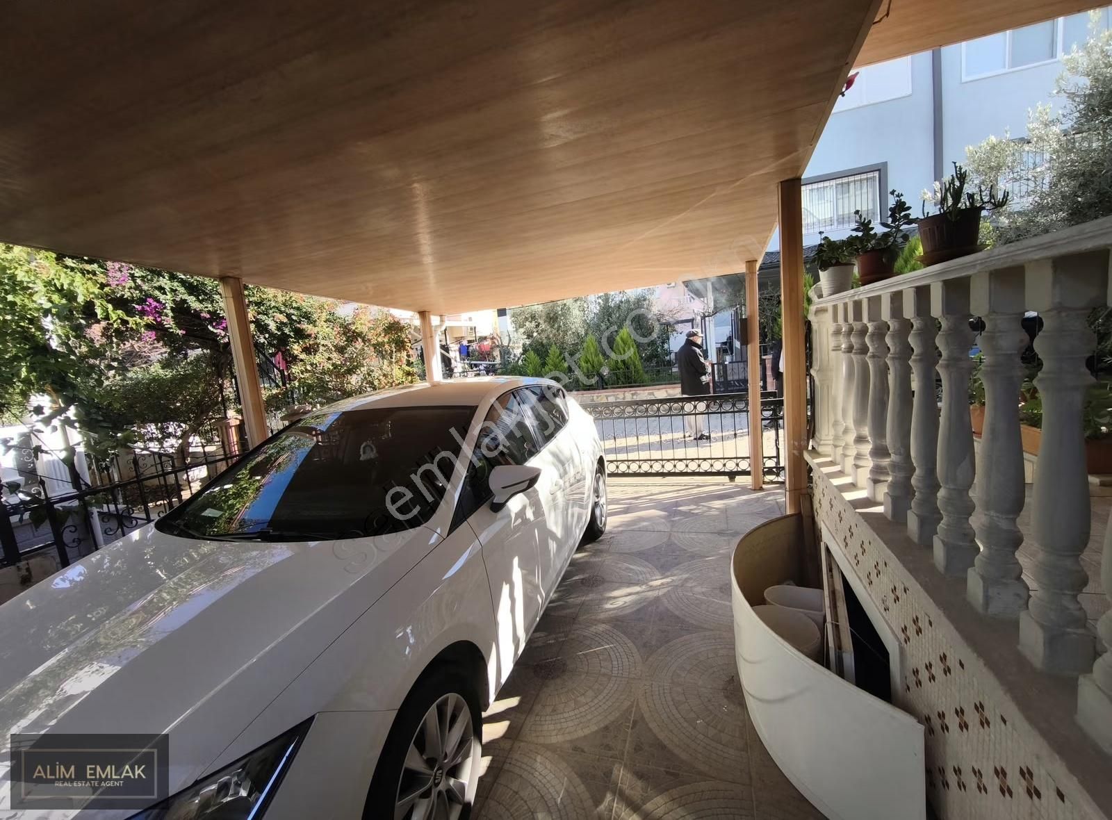 Didim Çamlık Mah. Denize Yakın Konumda 3+1 Çok Geniş Villa - Görsel 15