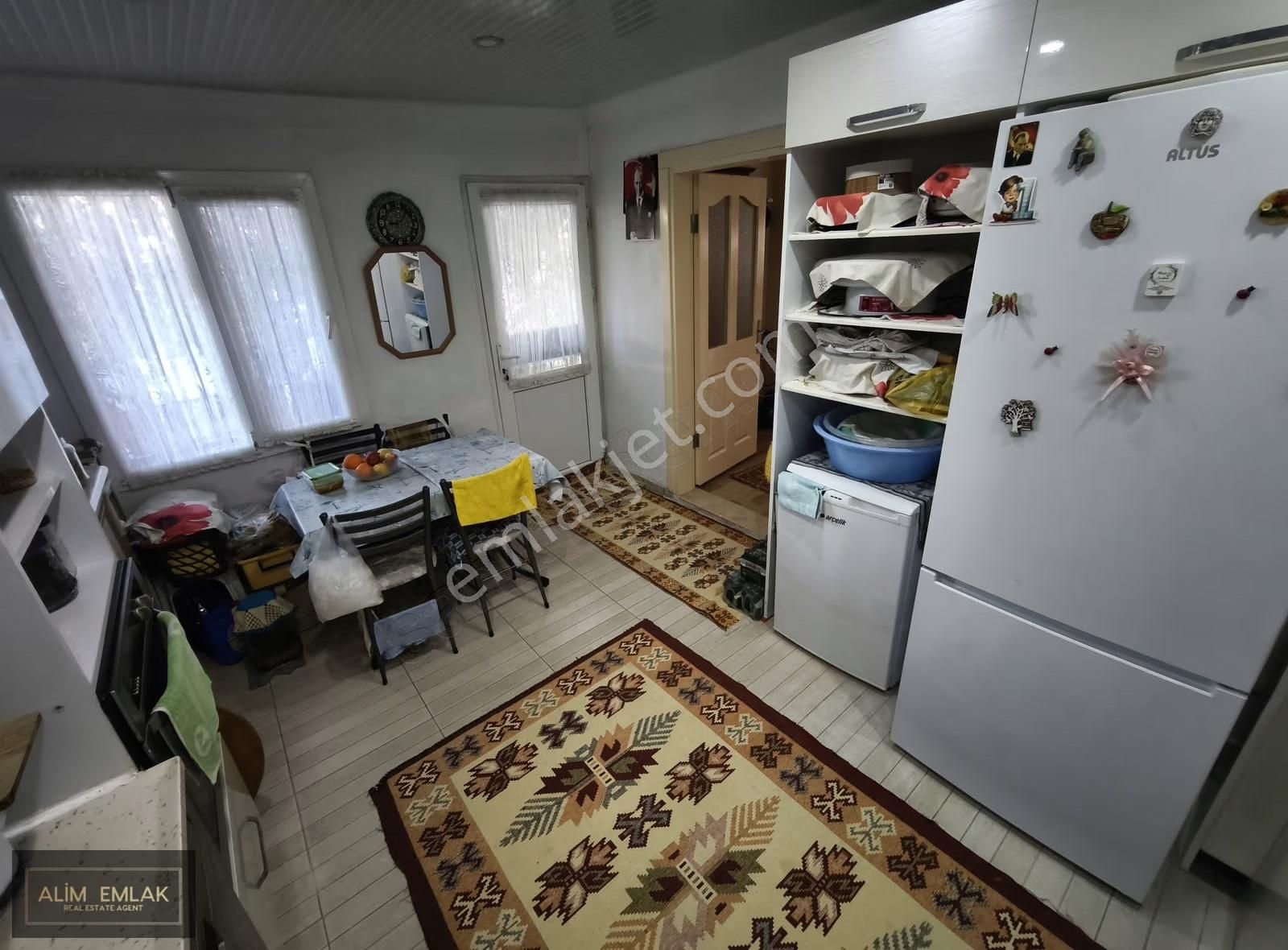 Didim Çamlık Mah. Denize Yakın Konumda 3+1 Çok Geniş Villa - Görsel 4