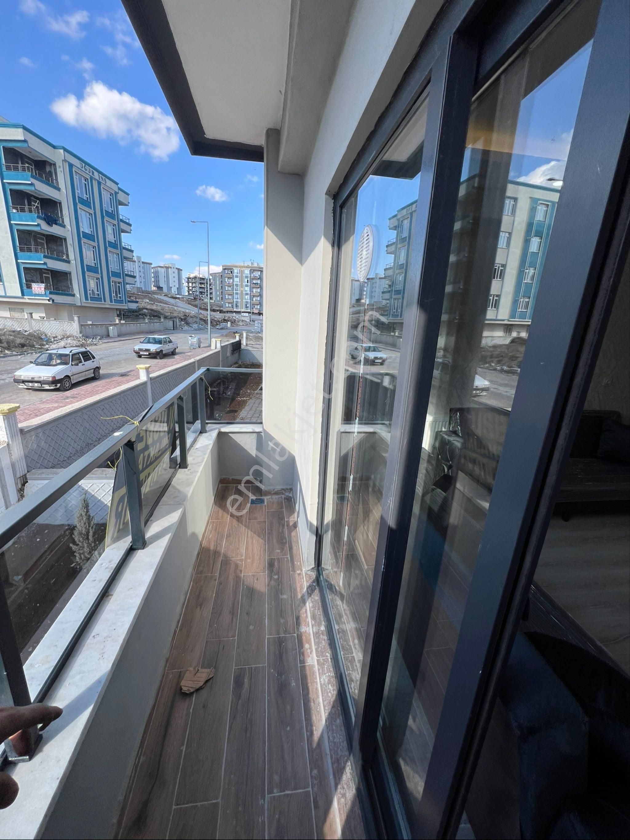 Ulusbey Den Merkezi Konumda Kiracılı Full Eşyalı 1+1 - Görsel 15