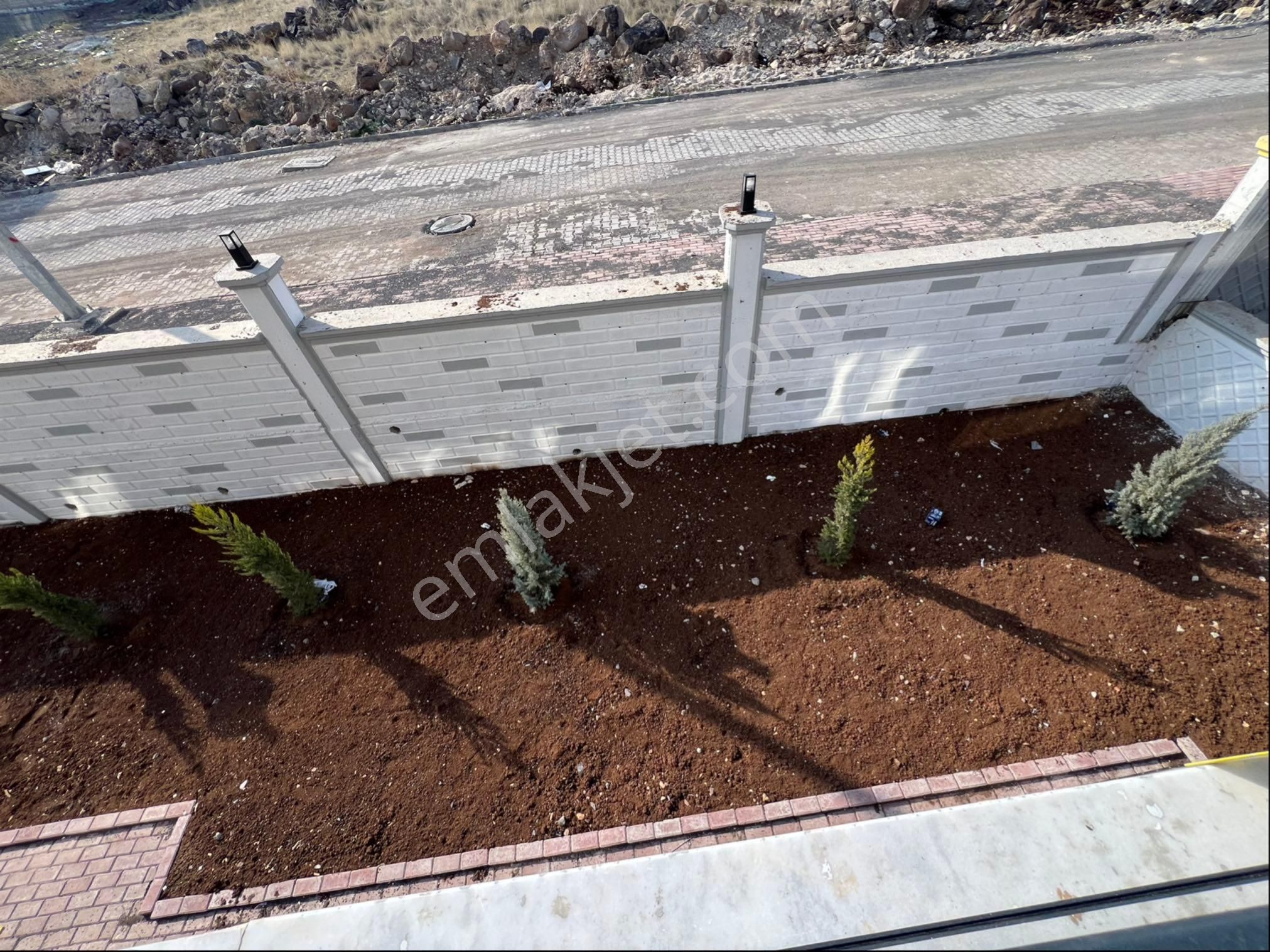 Ulusbey Den Merkezi Konumda Kiracılı Full Eşyalı 1+1 - Görsel 17