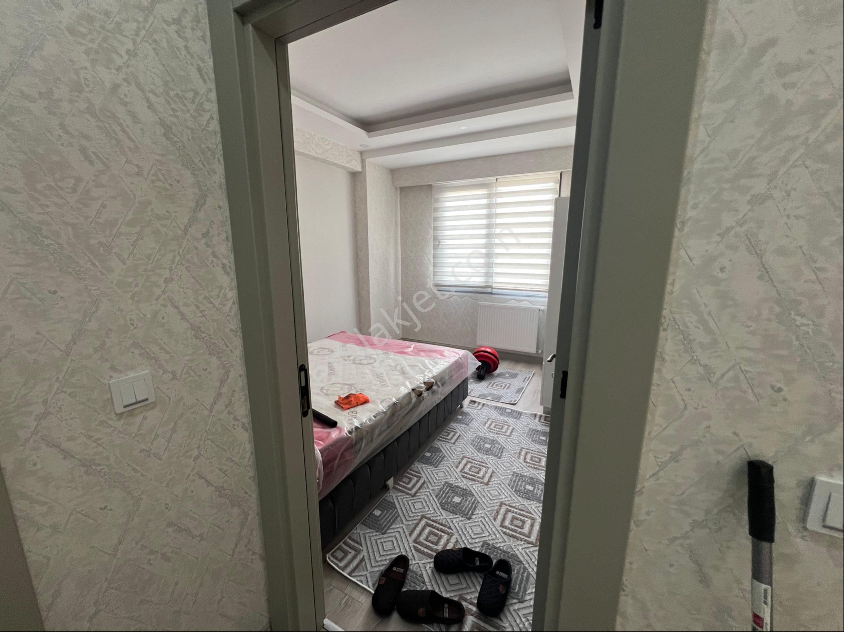 Ulusbey Den Merkezi Konumda Kiracılı Full Eşyalı 1+1 - Görsel 2