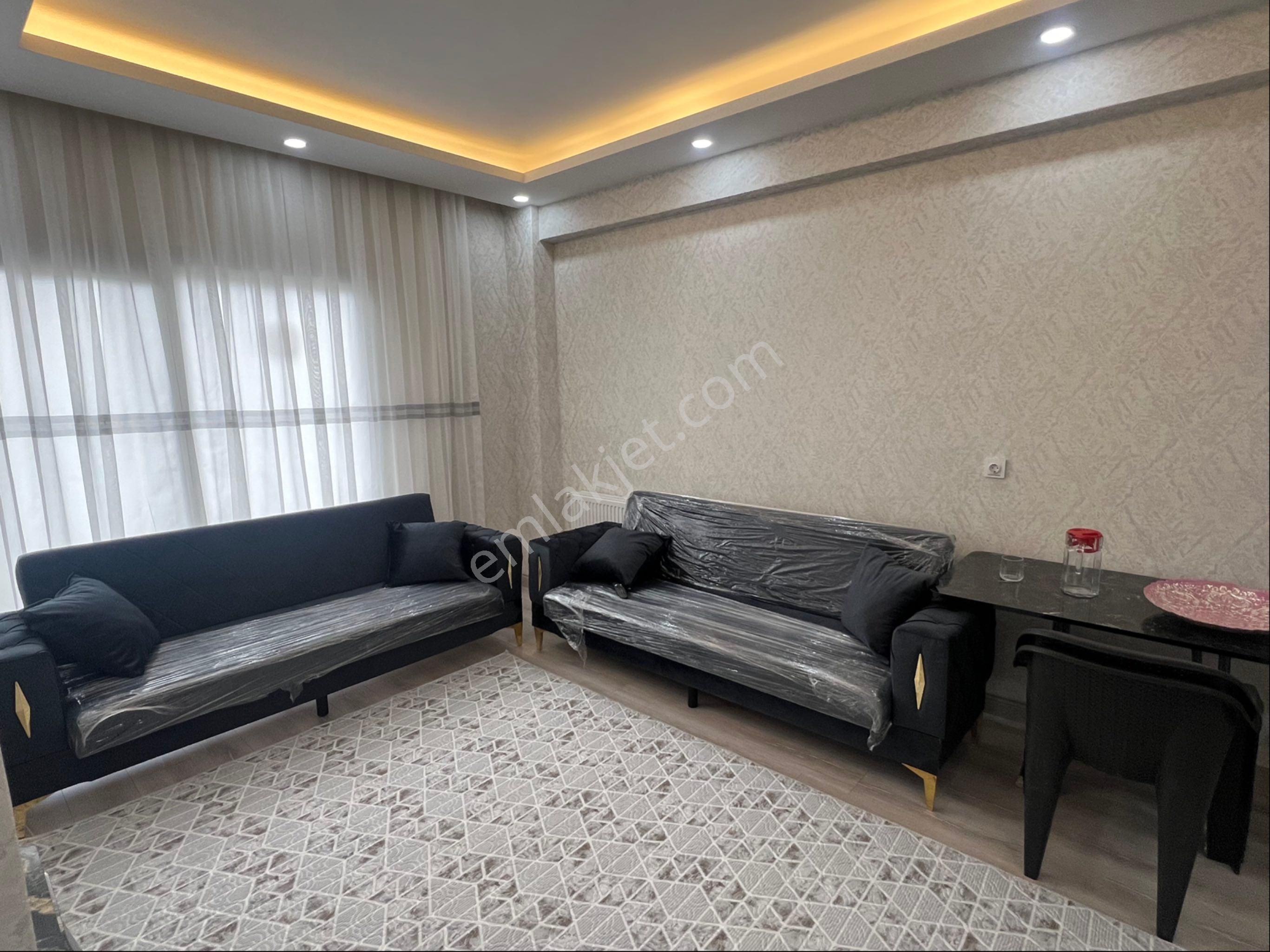 Ulusbey Den Merkezi Konumda Kiracılı Full Eşyalı 1+1 - Görsel 7