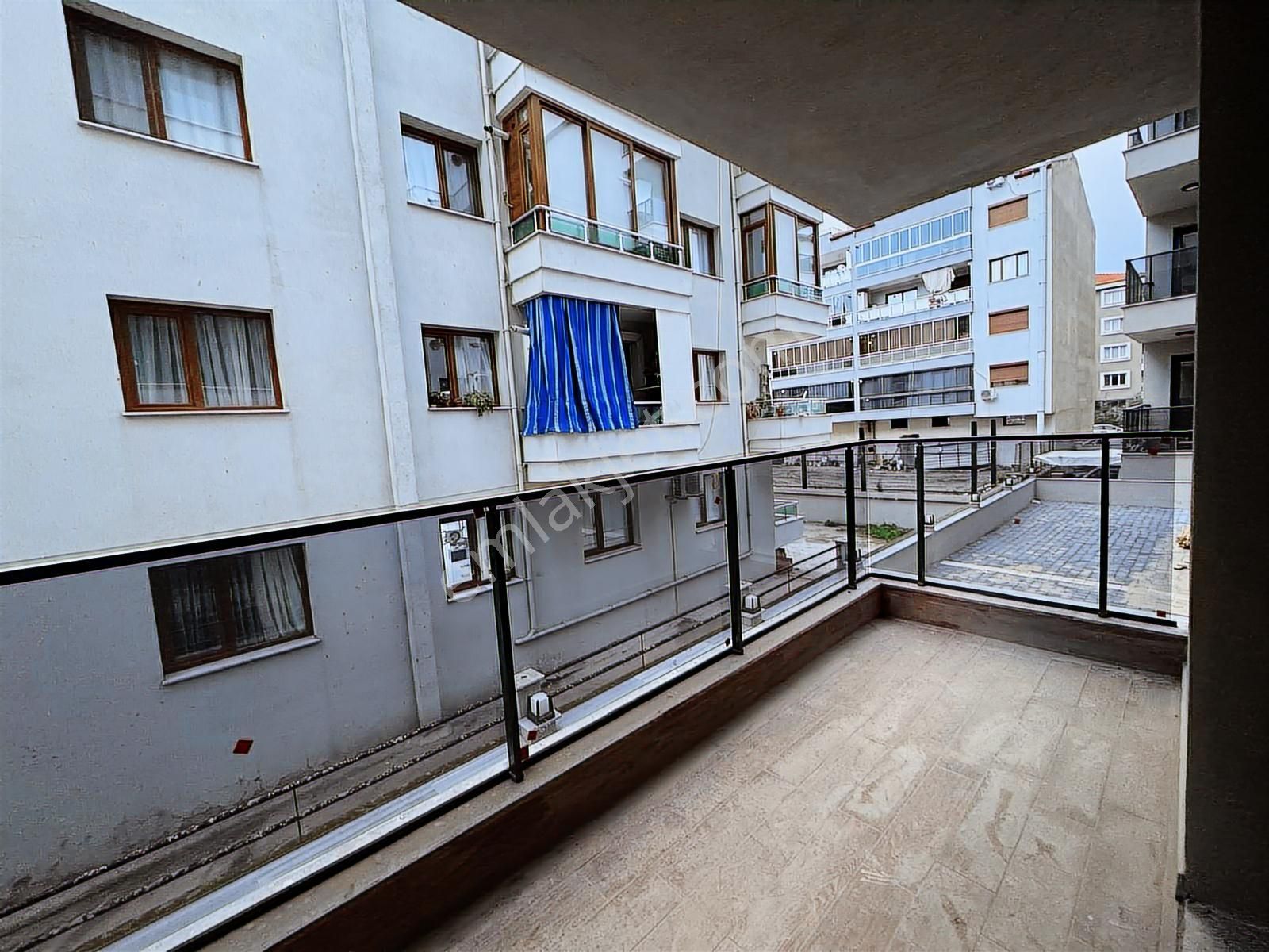 Yörük Mahallesi Gürsel Caddesi Üzeri Satılık Sıfır 3+1 Daire - Görsel 17