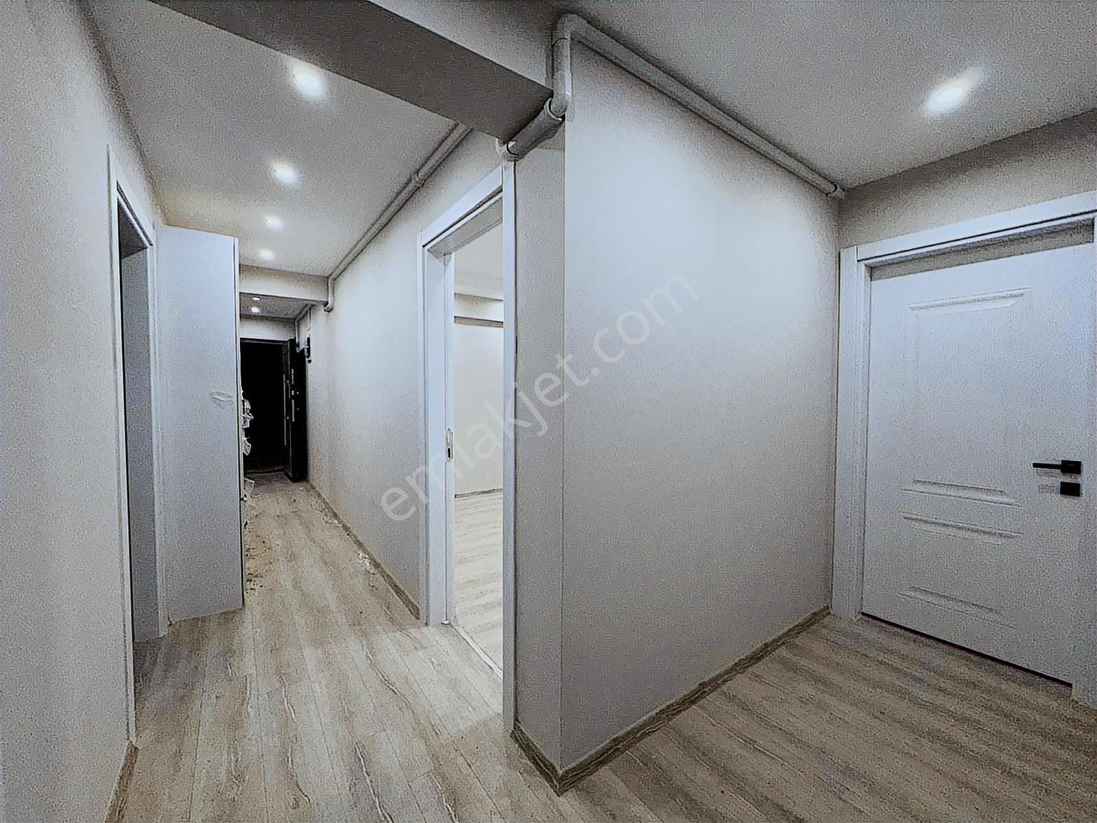 Yörük Mahallesi Gürsel Caddesi Üzeri Satılık Sıfır 3+1 Daire - Görsel 12