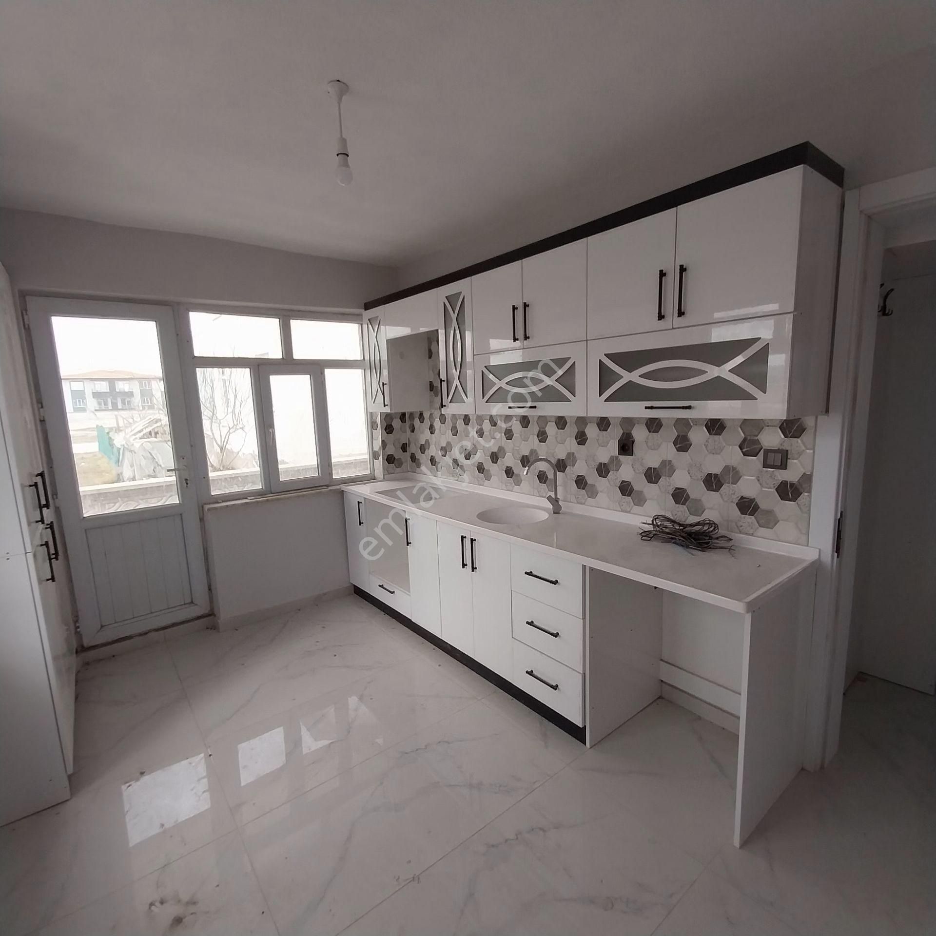 Meram Alakovada Satlık 2 Katlı Mustakil Bina - Görsel 19