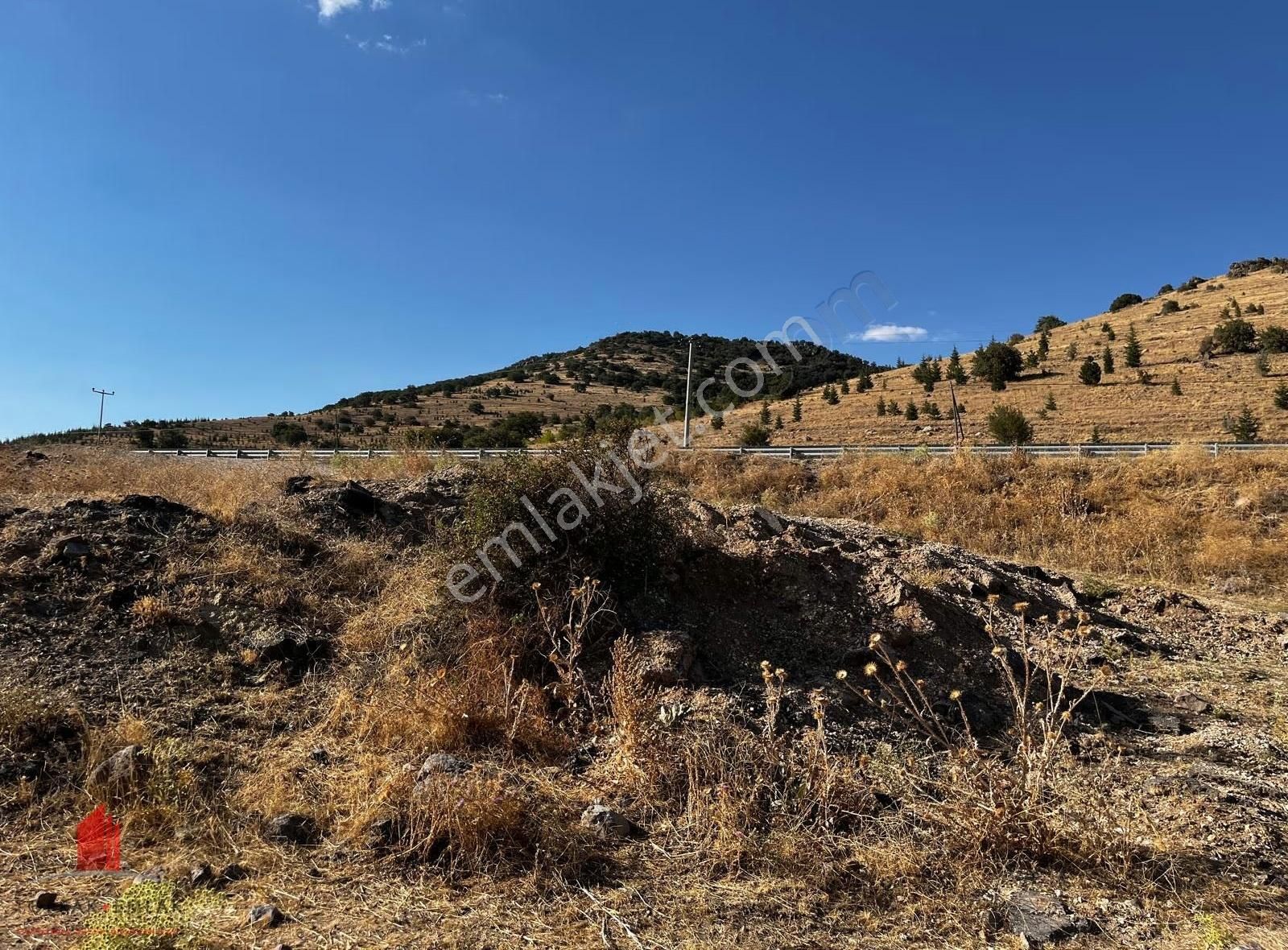 Erenkaya'da Etrafı Telli Kaynak Sulu 2622m2 Satılık Bahçe - Görsel 13