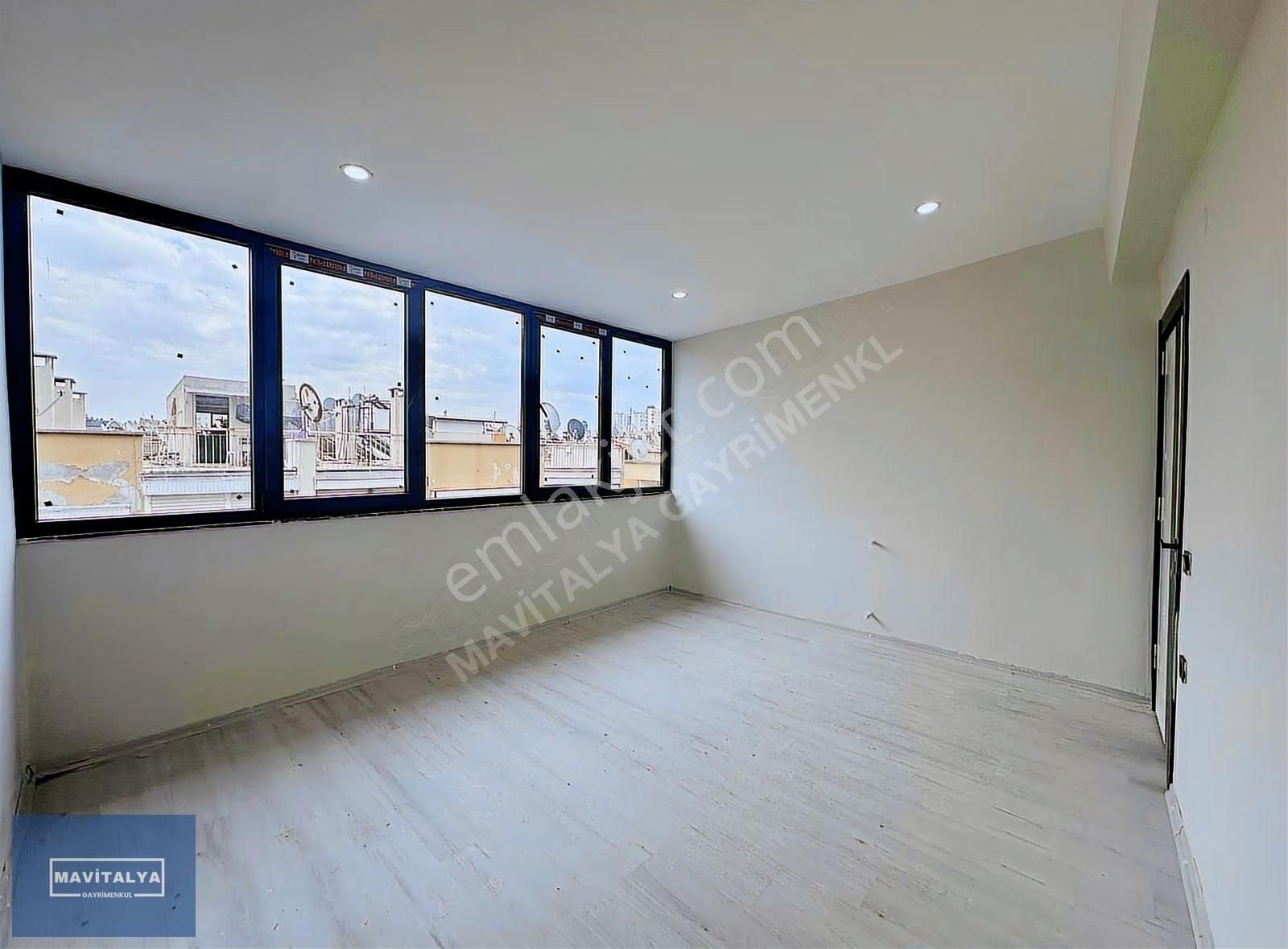 Acil..cebesoya 50 Metre Kapalı Otoparklı Sıfır 3+1 Dubleks Daire - Görsel 4