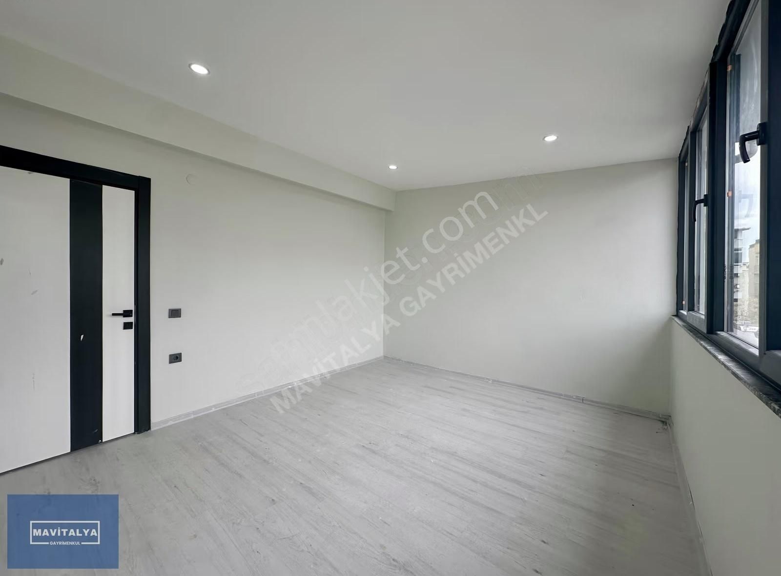 Acil..cebesoya 50 Metre Kapalı Otoparklı Sıfır 3+1 Dubleks Daire - Görsel 16