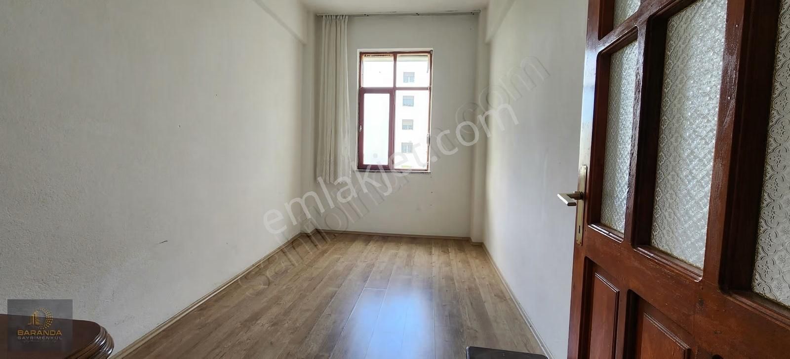 Kum Mahallesi Denize Yürüme Mesafesinde Müstakil Kiralık 3+1 - Görsel 9