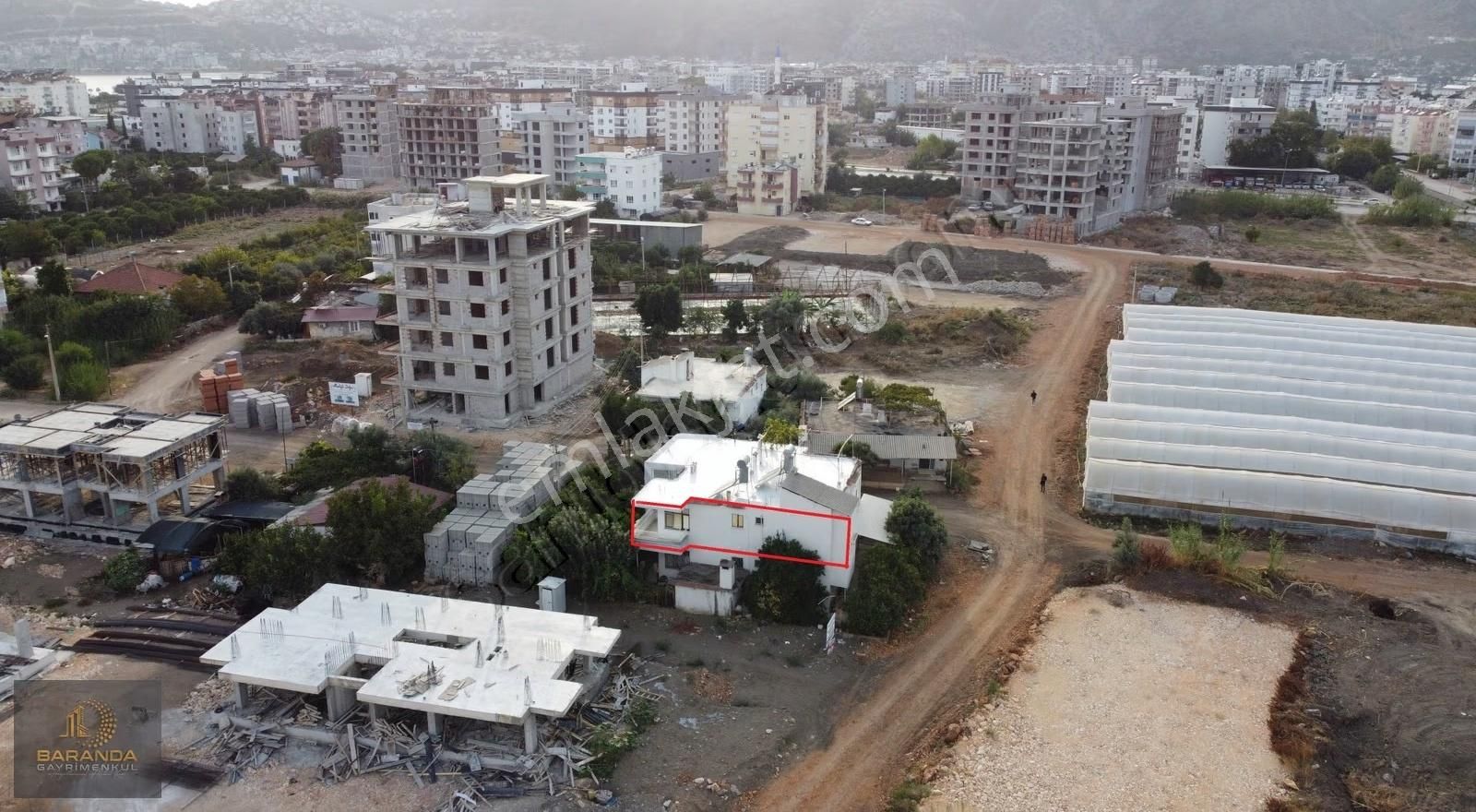 Kum Mahallesi Denize Yürüme Mesafesinde Müstakil Kiralık 3+1 - Görsel 14