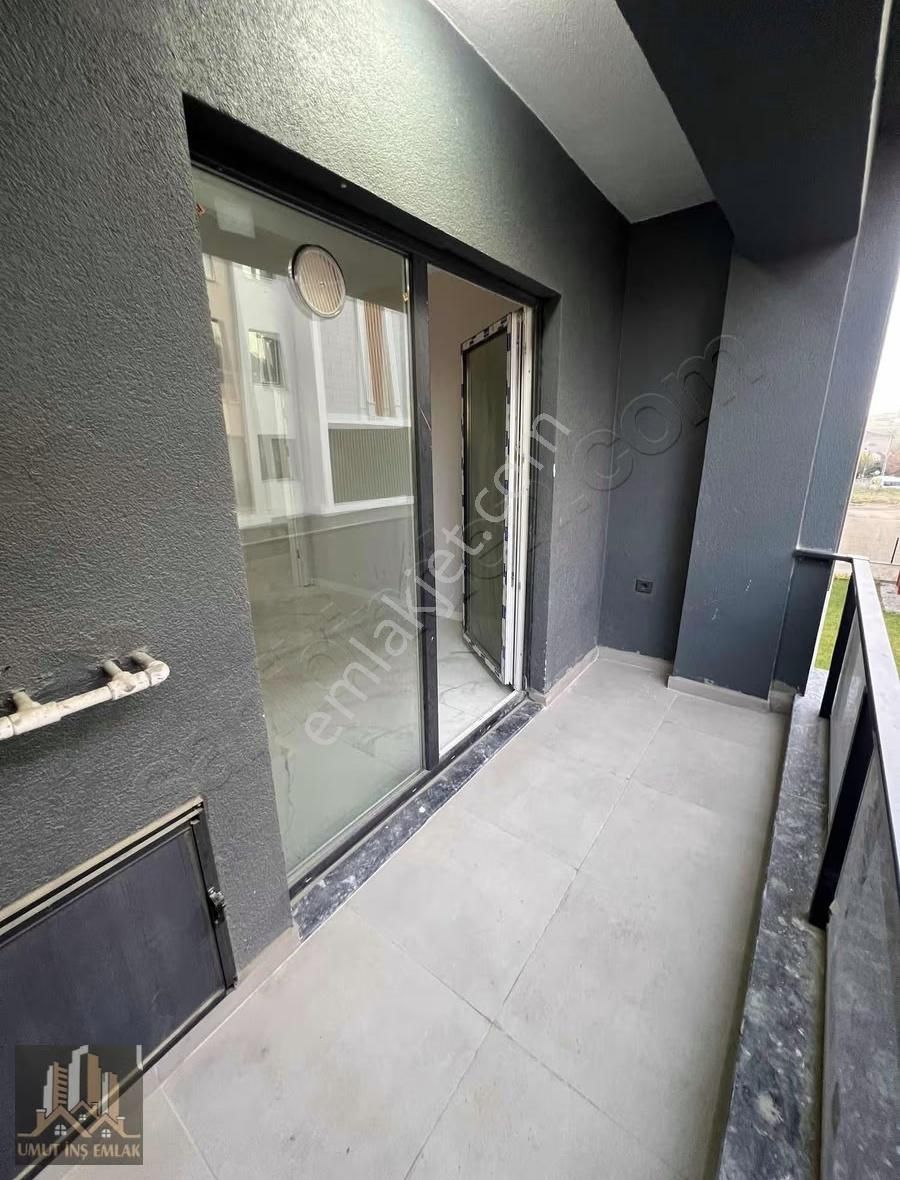 Umut İnş Emlak Tan 3+1 Lüks Daire - Görsel 11