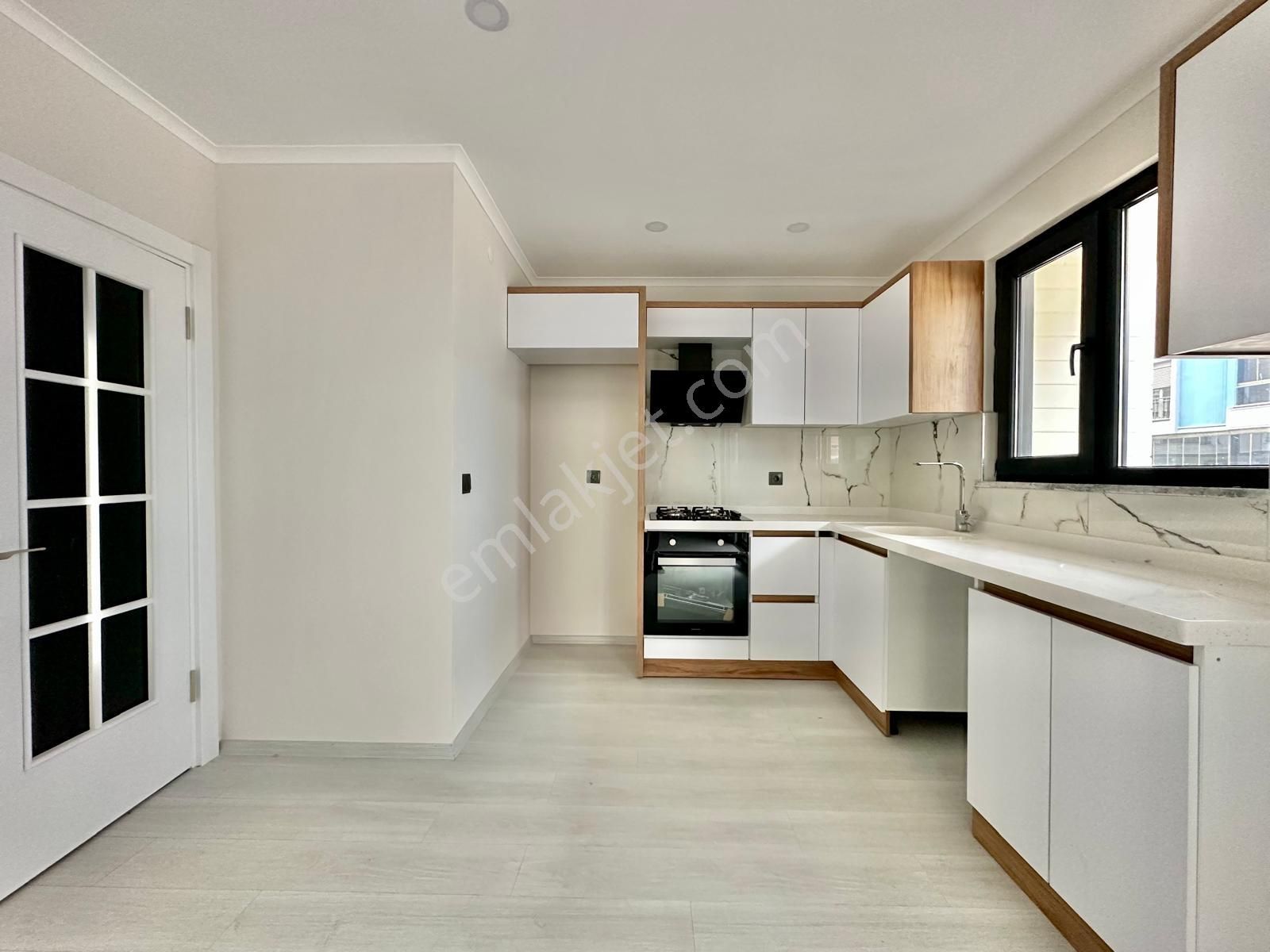 ꧁akçay Ay Emlak'tan꧂ Muhteşem Konumlu Amerikan Mutfak Satılık 2+1 Geniş Lüks Daire - Görsel 7