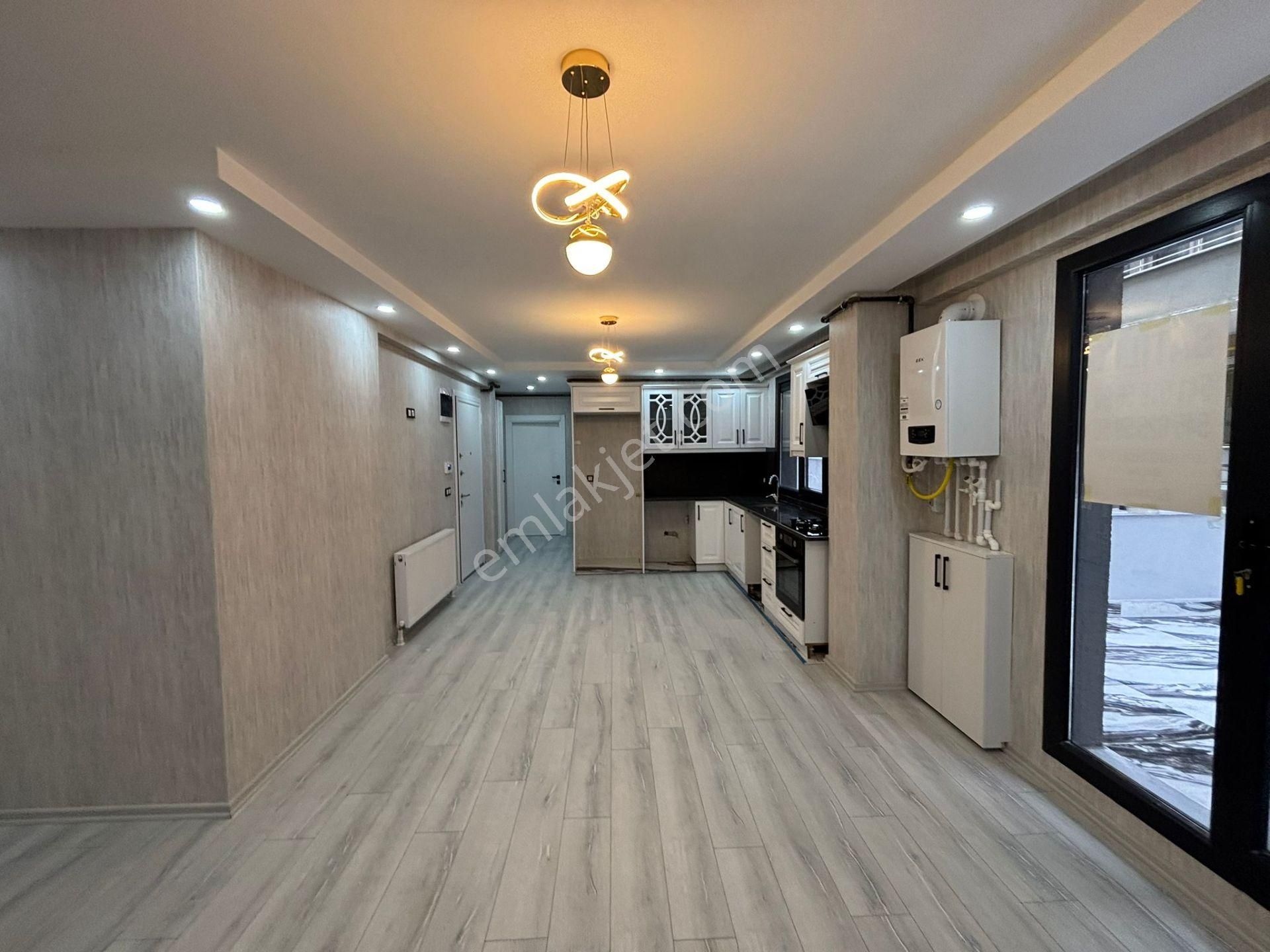 **eryıldız İnşaat**kendi Mülkümüz**çarşı İçinde Ful+ful Büyük Teraslı Ultra Lüx 1+1 Daire - Görsel 9