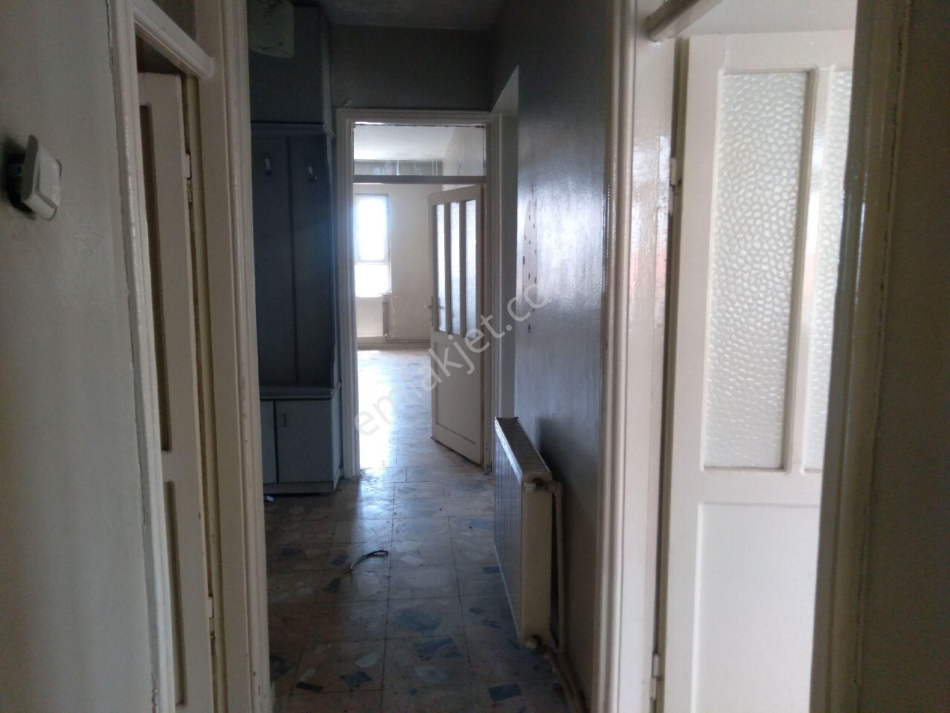 Son Kat 3 Oda Doğalgazlı Merkezi Konum - Görsel 24