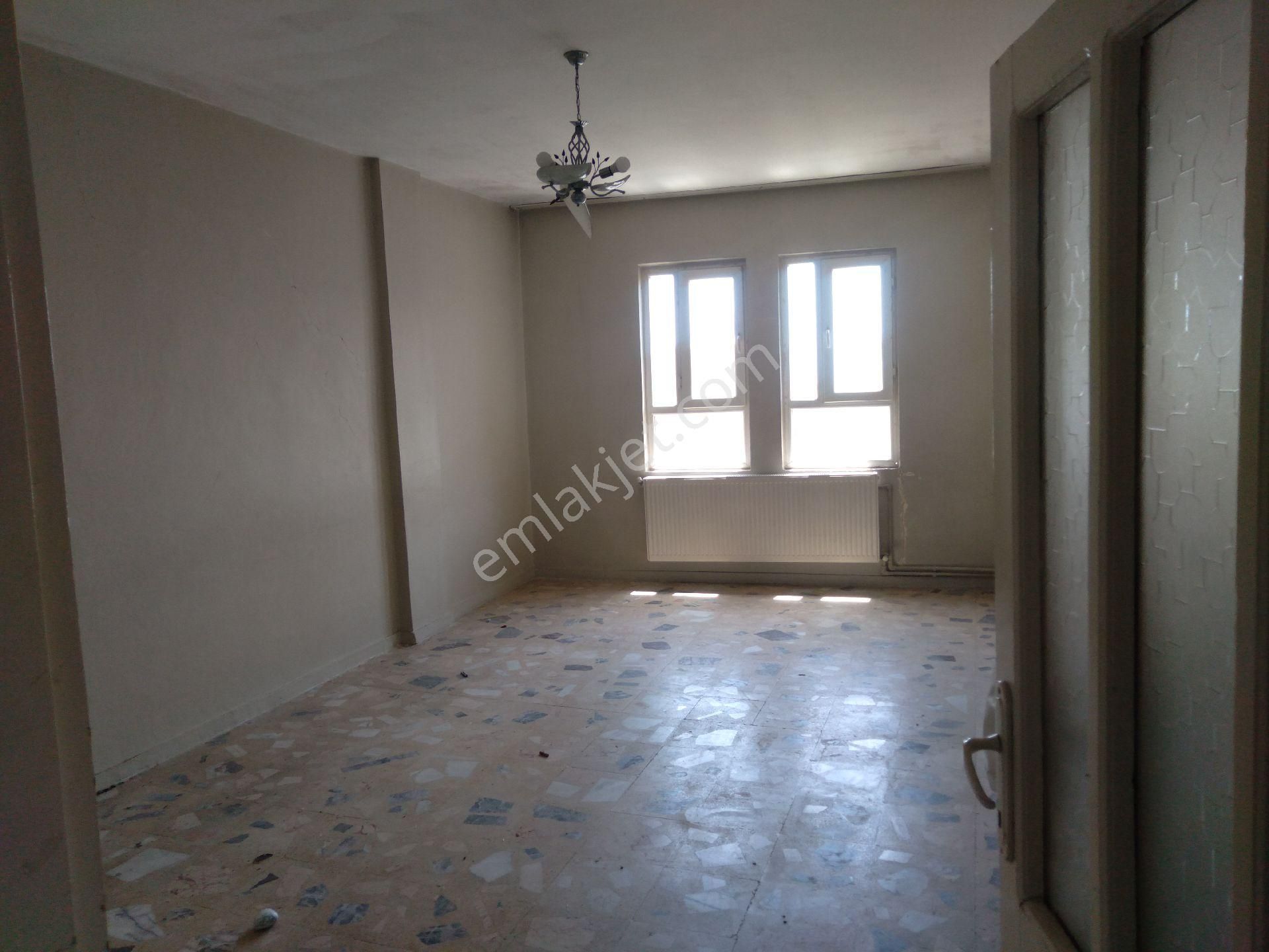 Son Kat 3 Oda Doğalgazlı Merkezi Konum - Görsel 6