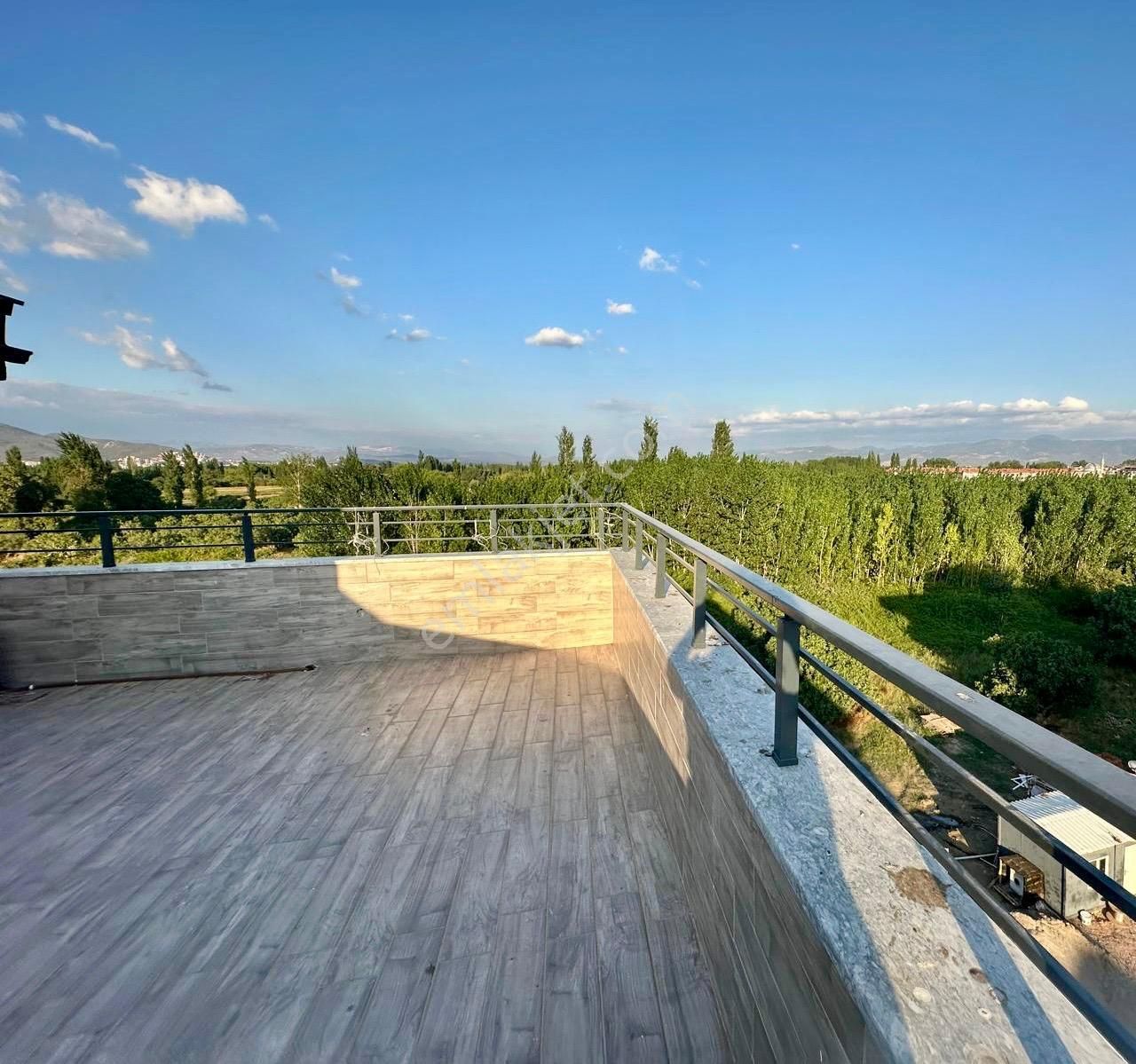 ꧁akçay Ay Emlak'tan꧂ön Cephe Denize Yakın Geniş Manzaralı Teraslı Satılık 3+1 Yeni Şık Dublex Daire - Görsel 29