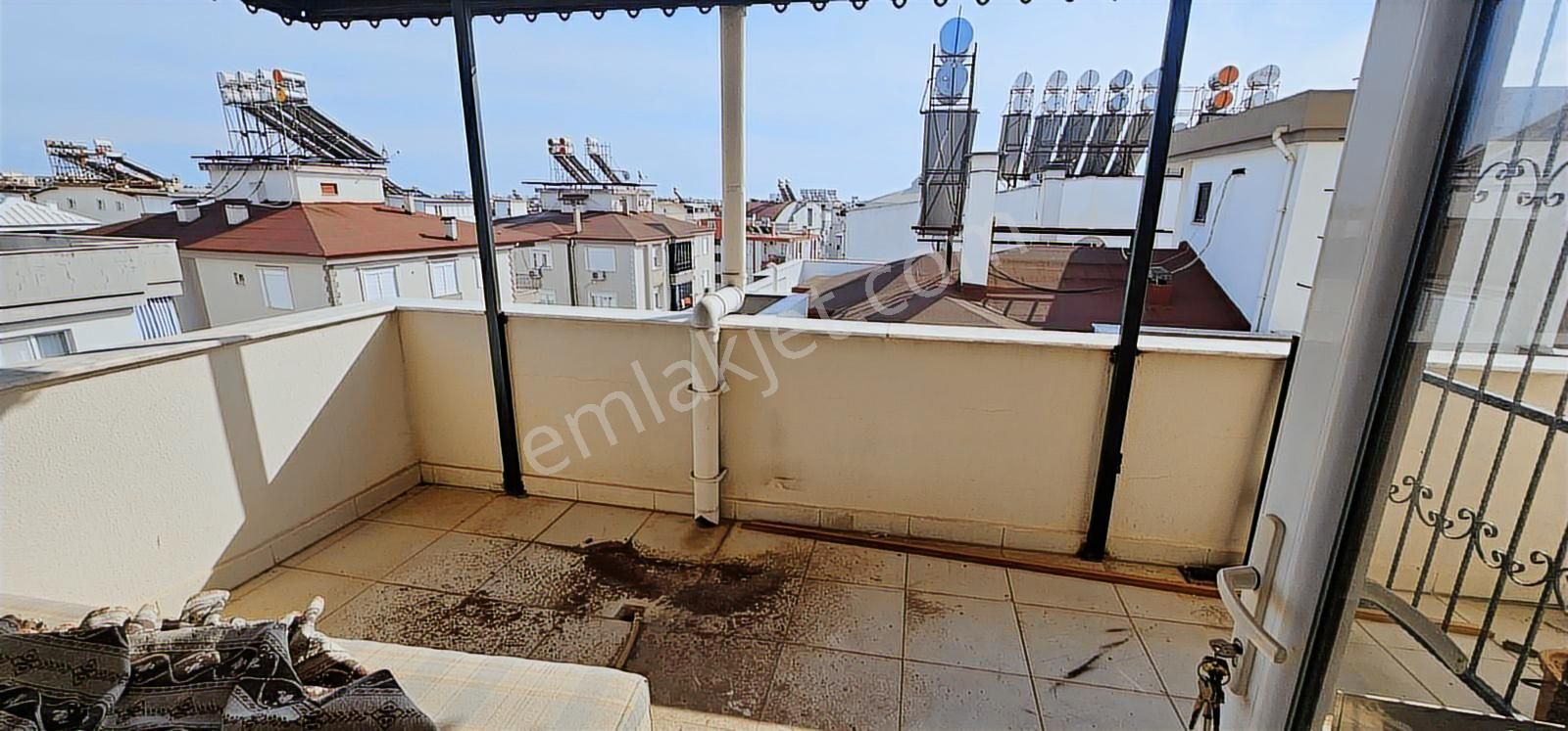 Yenidoğan Da 5+1 Doğalgazlı İkiye Bölünmüş Dubleks - Görsel 29