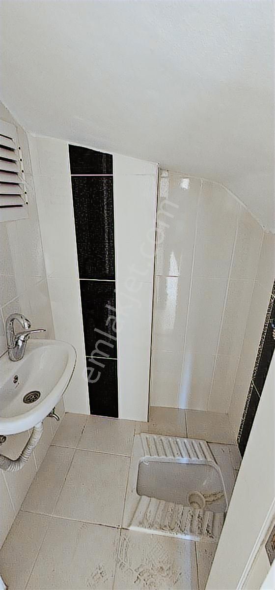 Yenidoğan Da 5+1 Doğalgazlı İkiye Bölünmüş Dubleks - Görsel 18