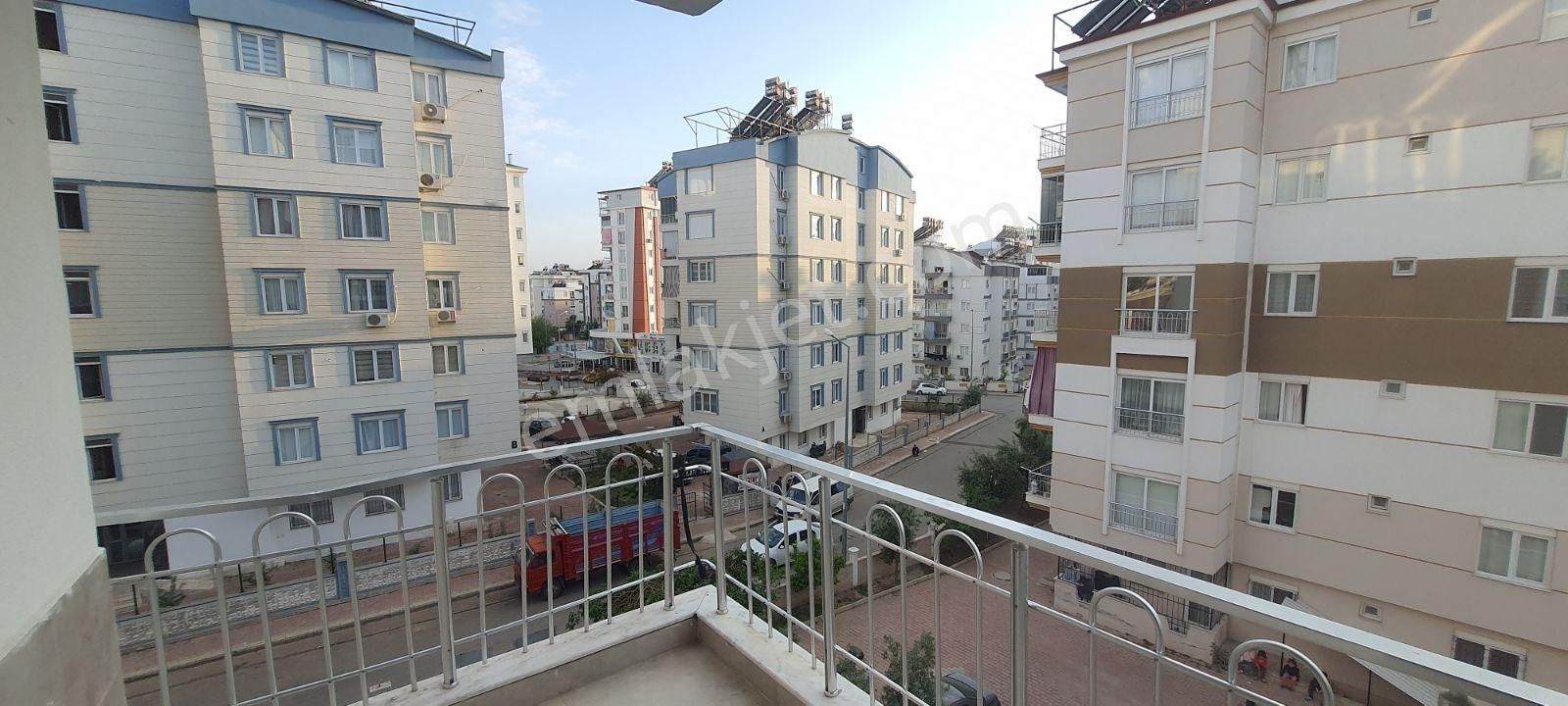 _site_içerisi'de_2+1_3._kat_g/b/k_asansör_full_kredili_