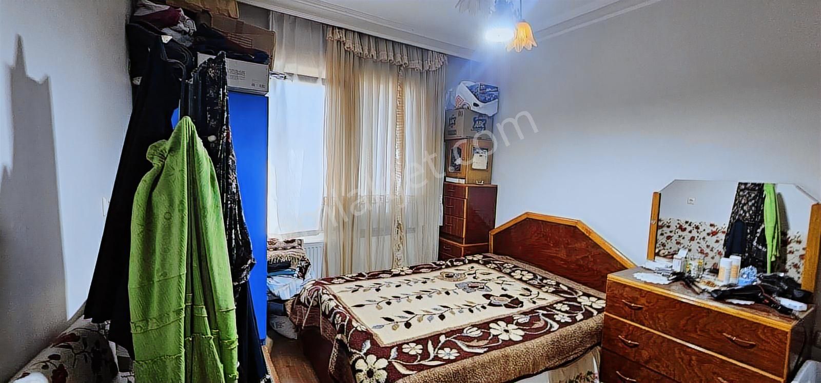 75. Yıl Cadde'de 130 M2 3 Cepheli Doğalgazlı Kombili Cambalkonlu - Görsel 13