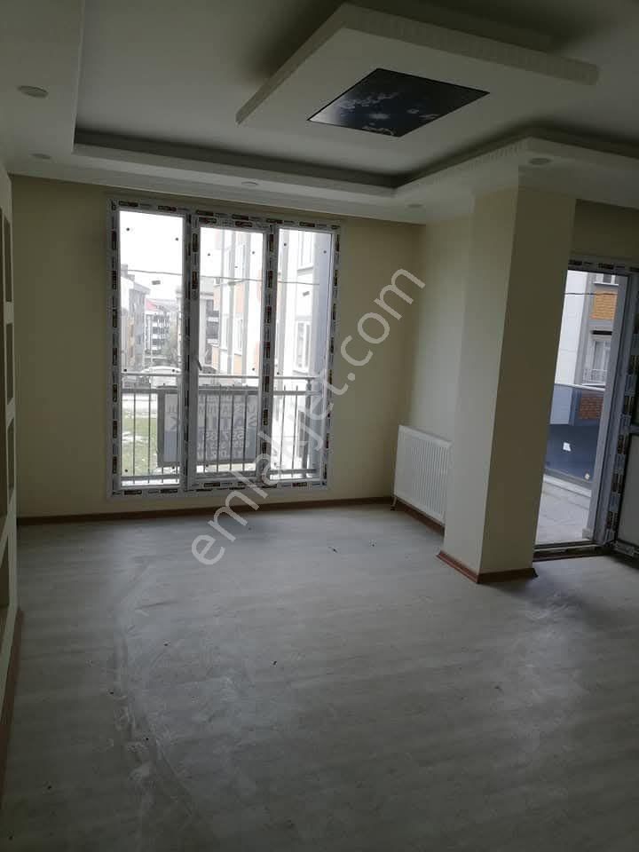 Sahibinden Arnavutköy Haraççı' Da Site İçi - Görsel 14