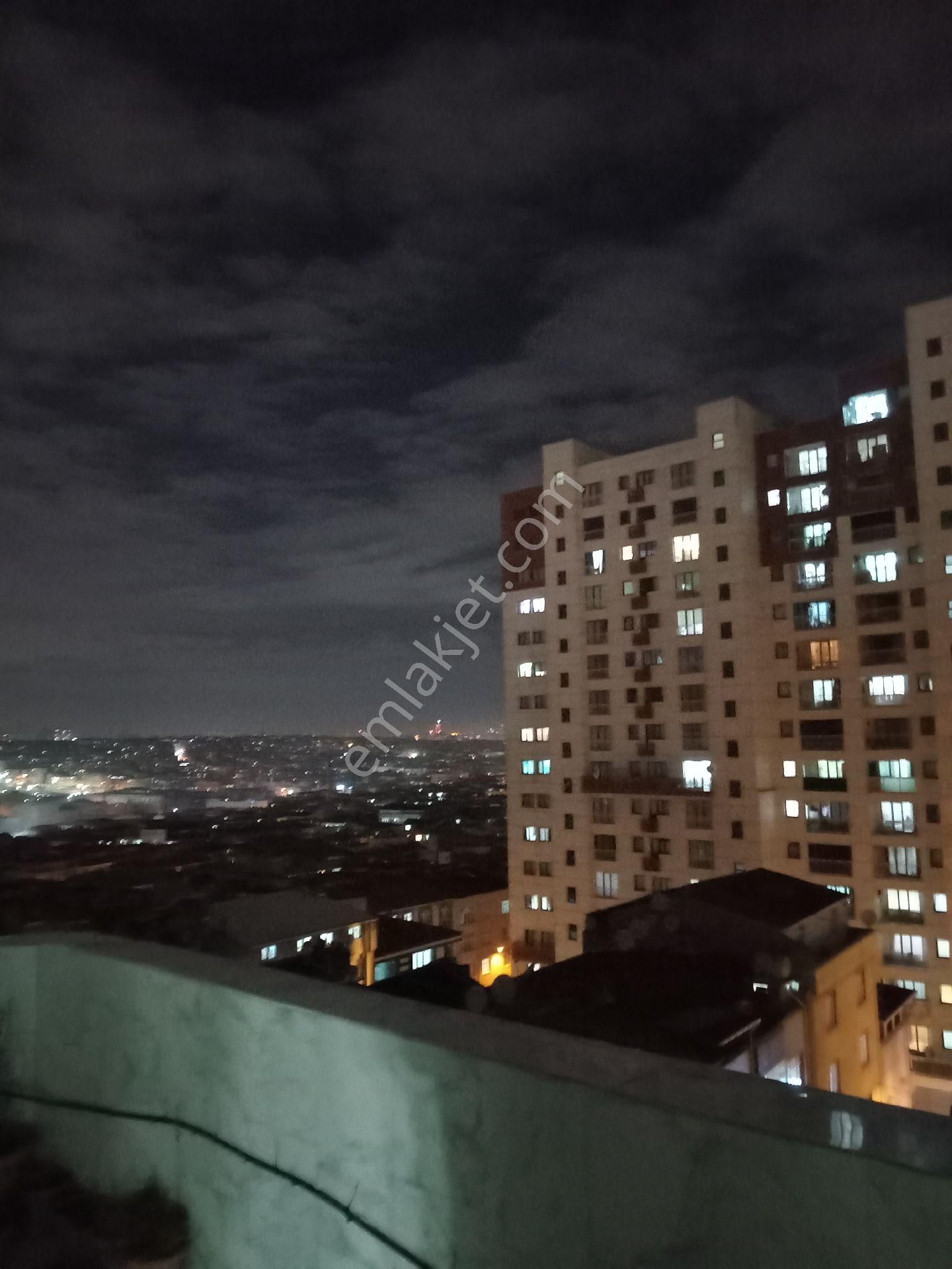 Bir İstanbul Manzarası - Görsel 6