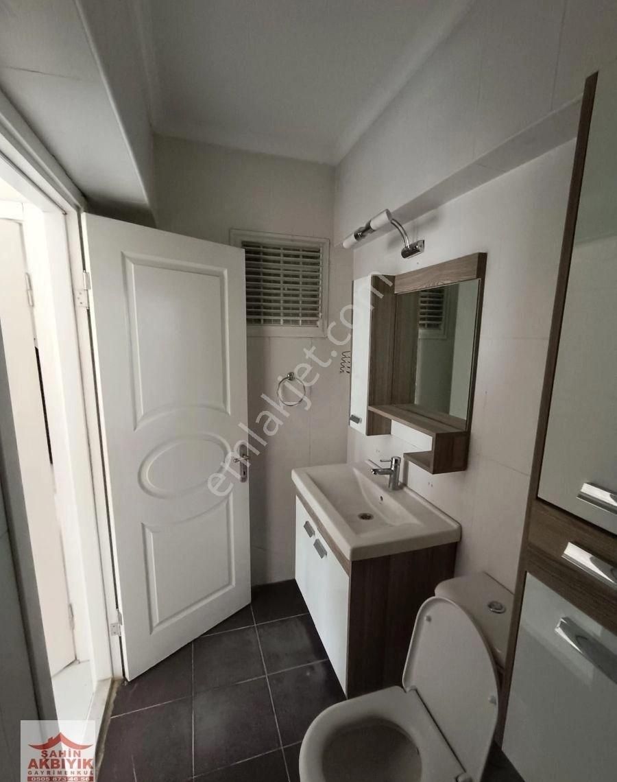 Bayraklı Ziyam 5 Sitesi 3+1 120m2 Ara Kat Deniz Manzaralı - Görsel 24