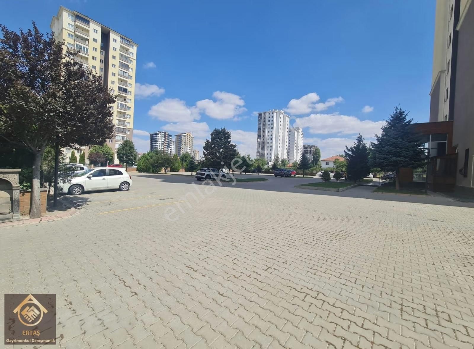 Hulusi Akar Bulvarı Üzerinde İçi Yapılı 4+1 Satılık Lüks Daire - Görsel 19